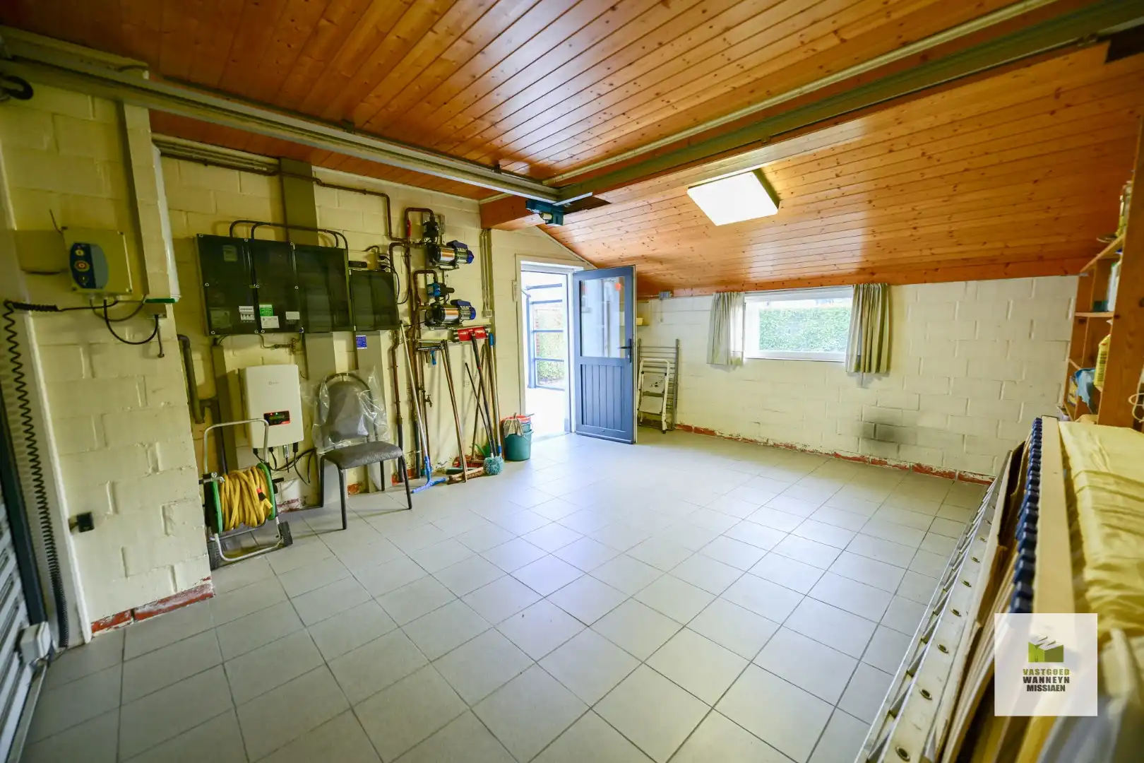 Knusse woning met 1 slaapkamer, gezellige tuin, garage en parking foto 24