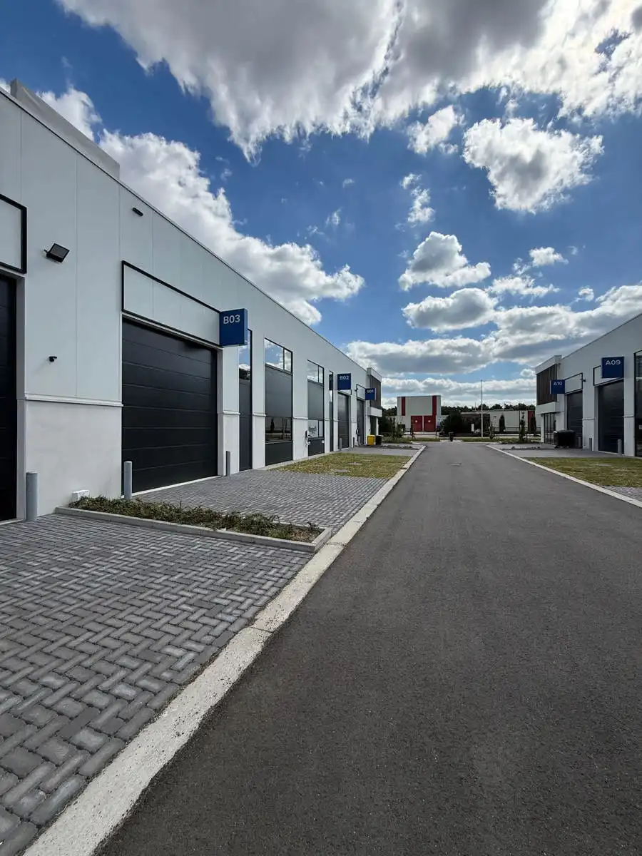 Bedrijfsvastgoed te huur Woudstraat 25 - 3600 Genk