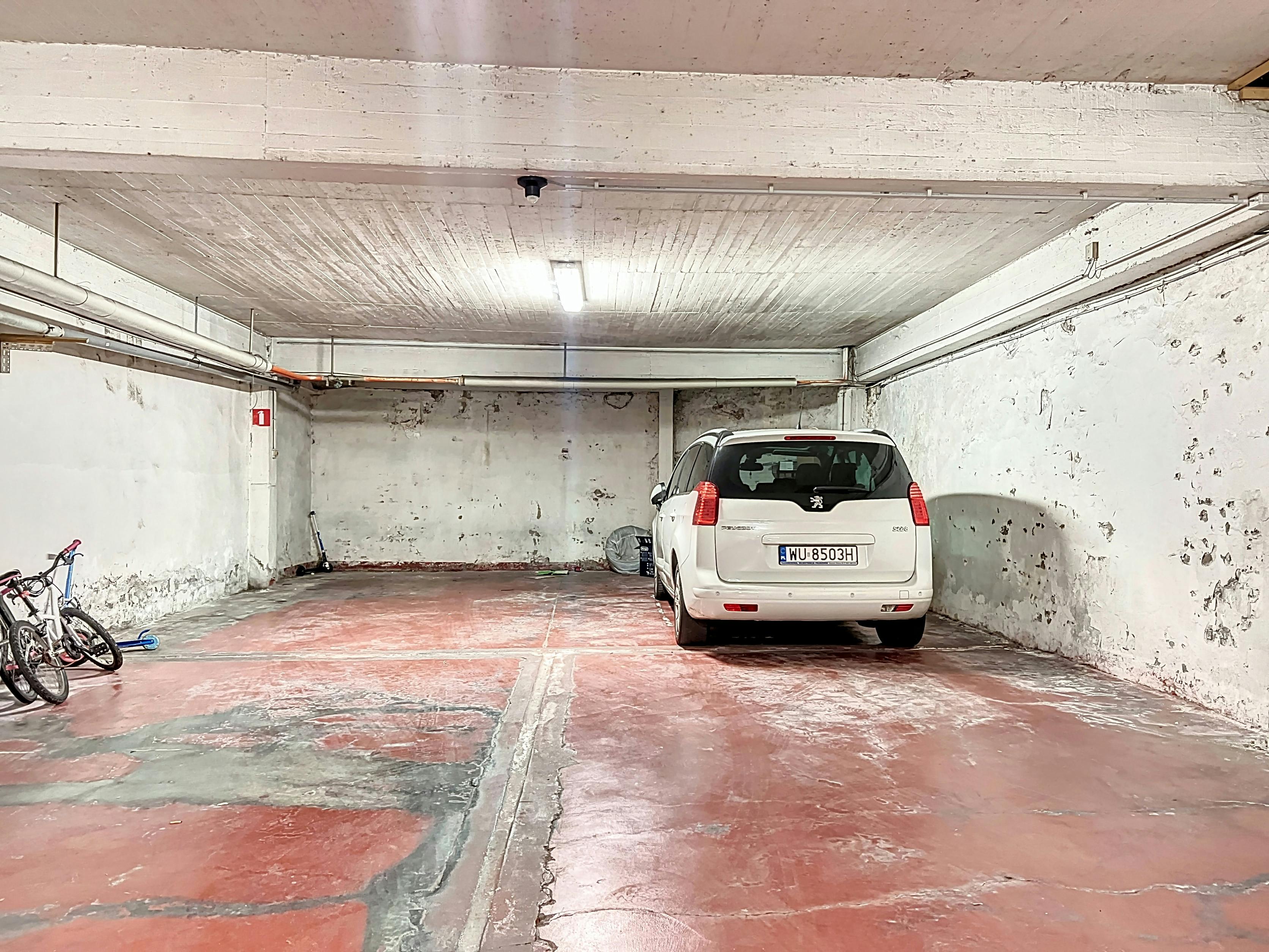 Autostaanplaatsen te koop op centrale locatie in Antwerpen foto 5