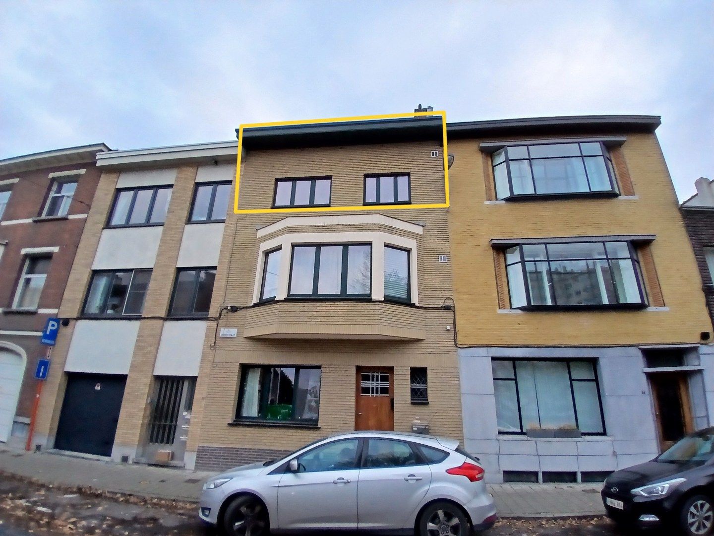 Gezellig appartement nabij Sint-Pieterstation foto {{pictureIndex}}