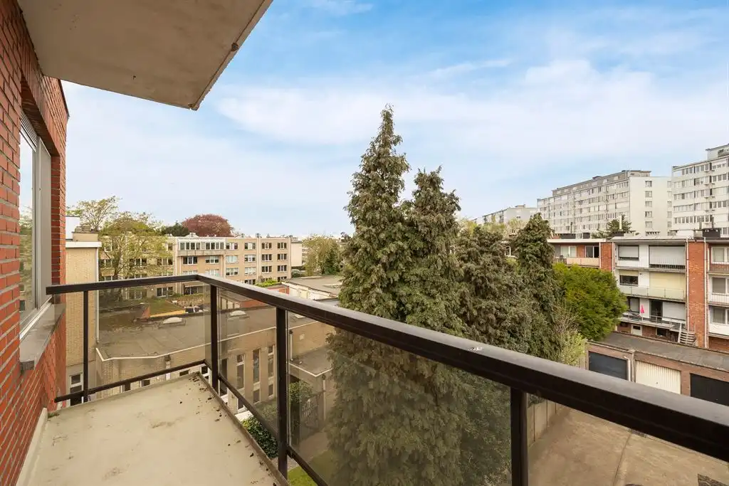 Ruim 2-slaapkamer appartement met terras en EPC B foto 12