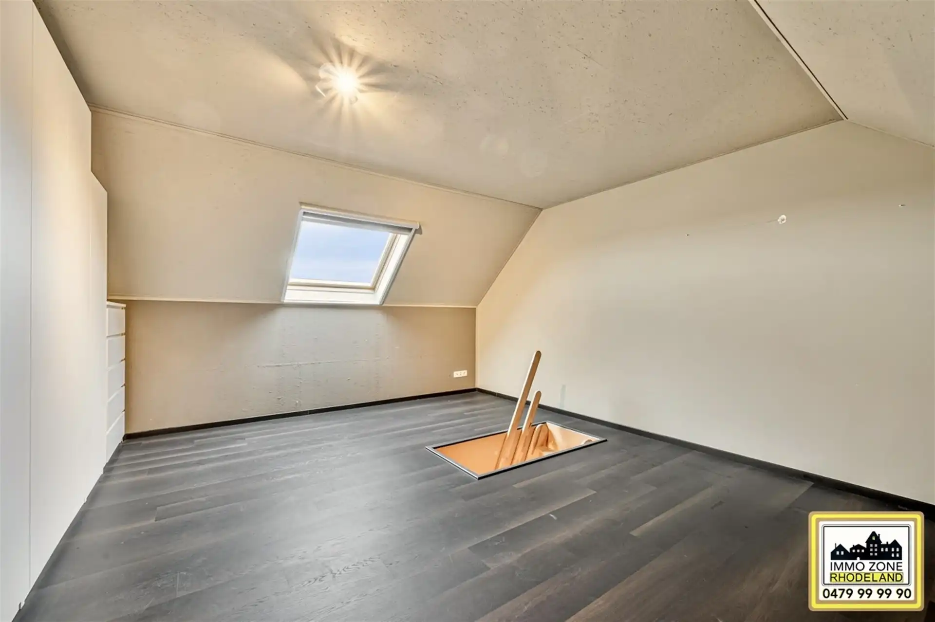 Prachtige instapklare woning met 4 slpks, garage en tuin foto 22