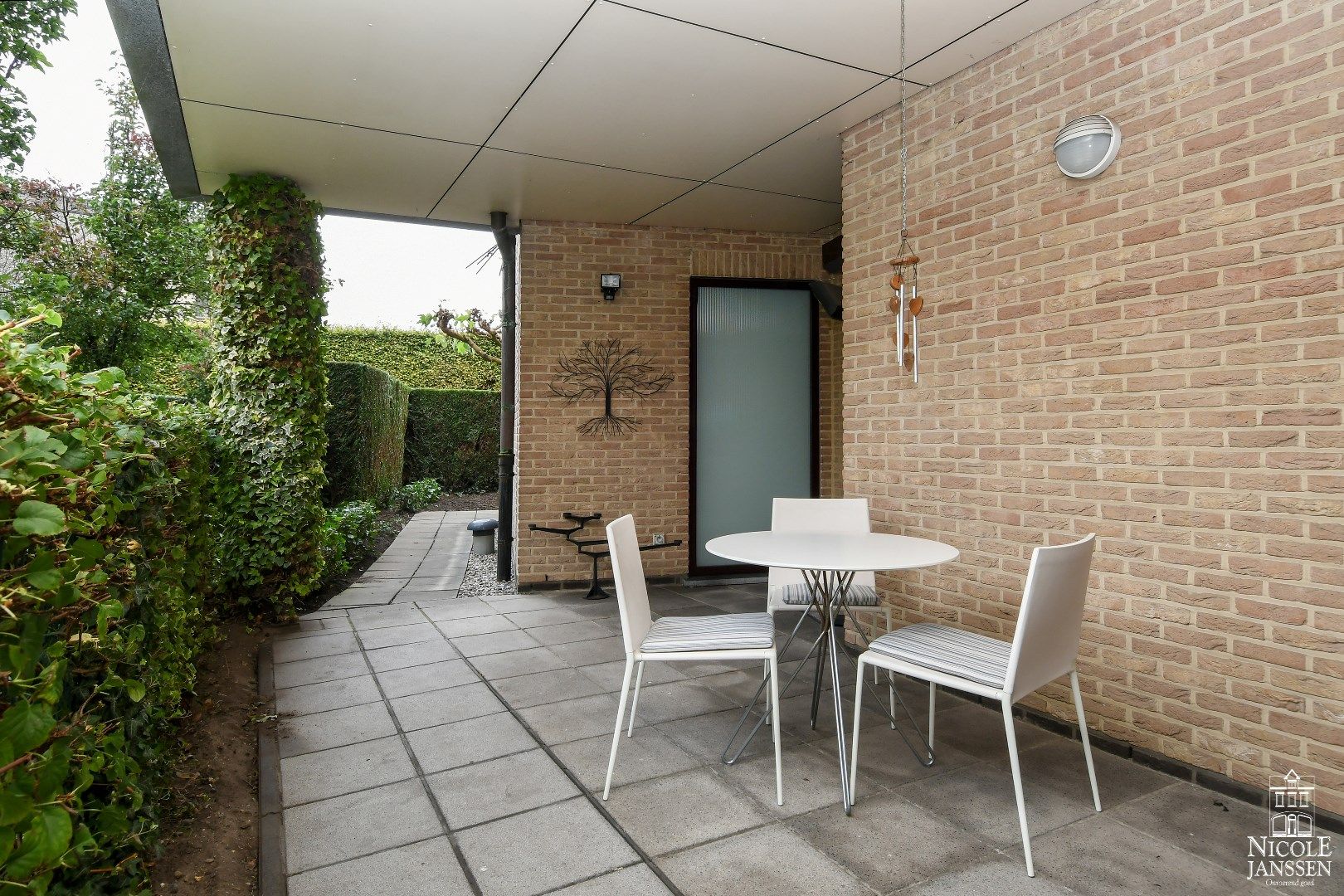 Gelijkvloers luxe-appartement met 3 ruime terrassen en garagebox foto 27