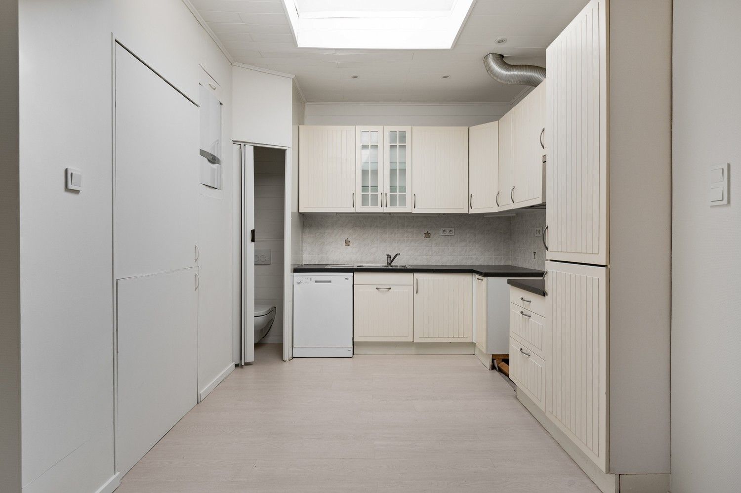 Leuke starterswoning met 2 slaapkamers te Lier foto 7
