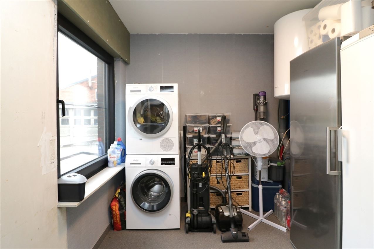 Tijdloos wonen in alle rust en comfort. Open groen uitzicht. Label B.  foto 20