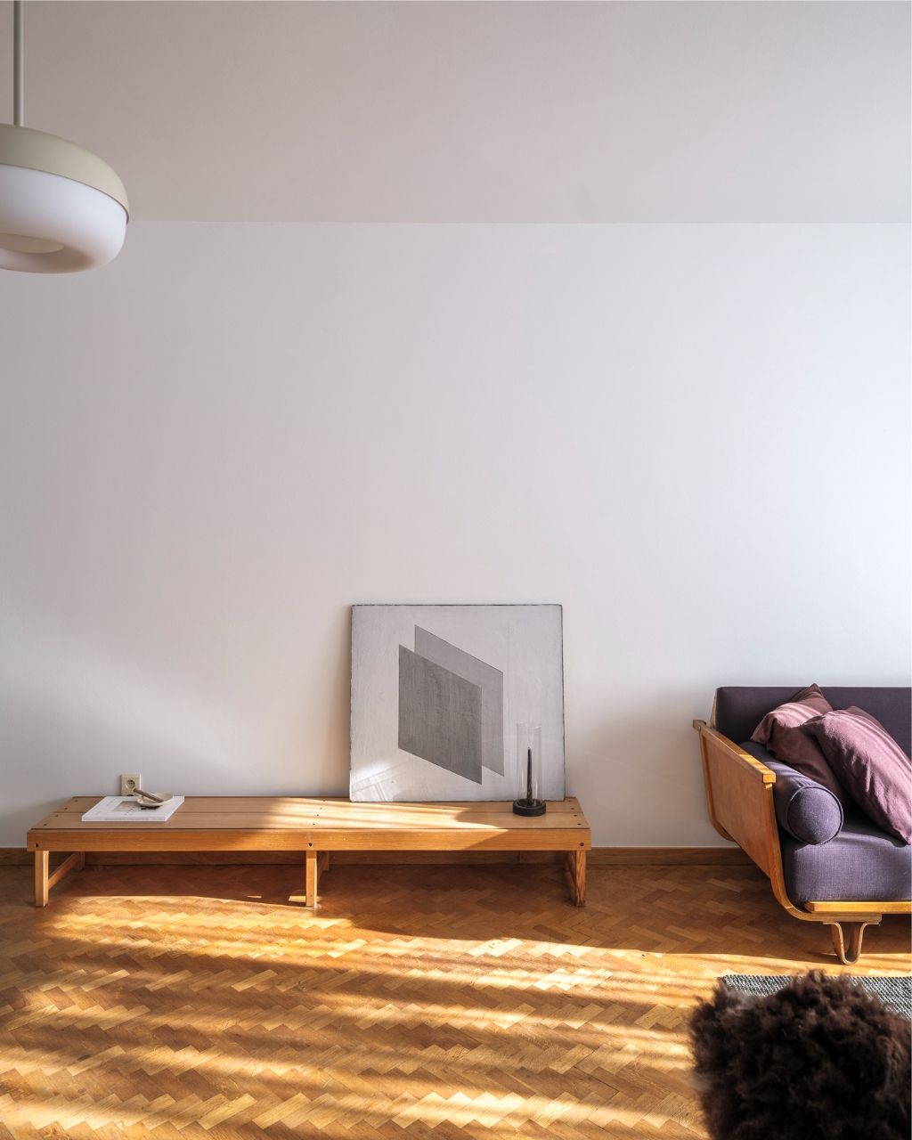 Een stijlvol appartement in de&nbsp;Sportstraat, met een warm mid-century karakter en hedendaags wooncomfort. foto 12