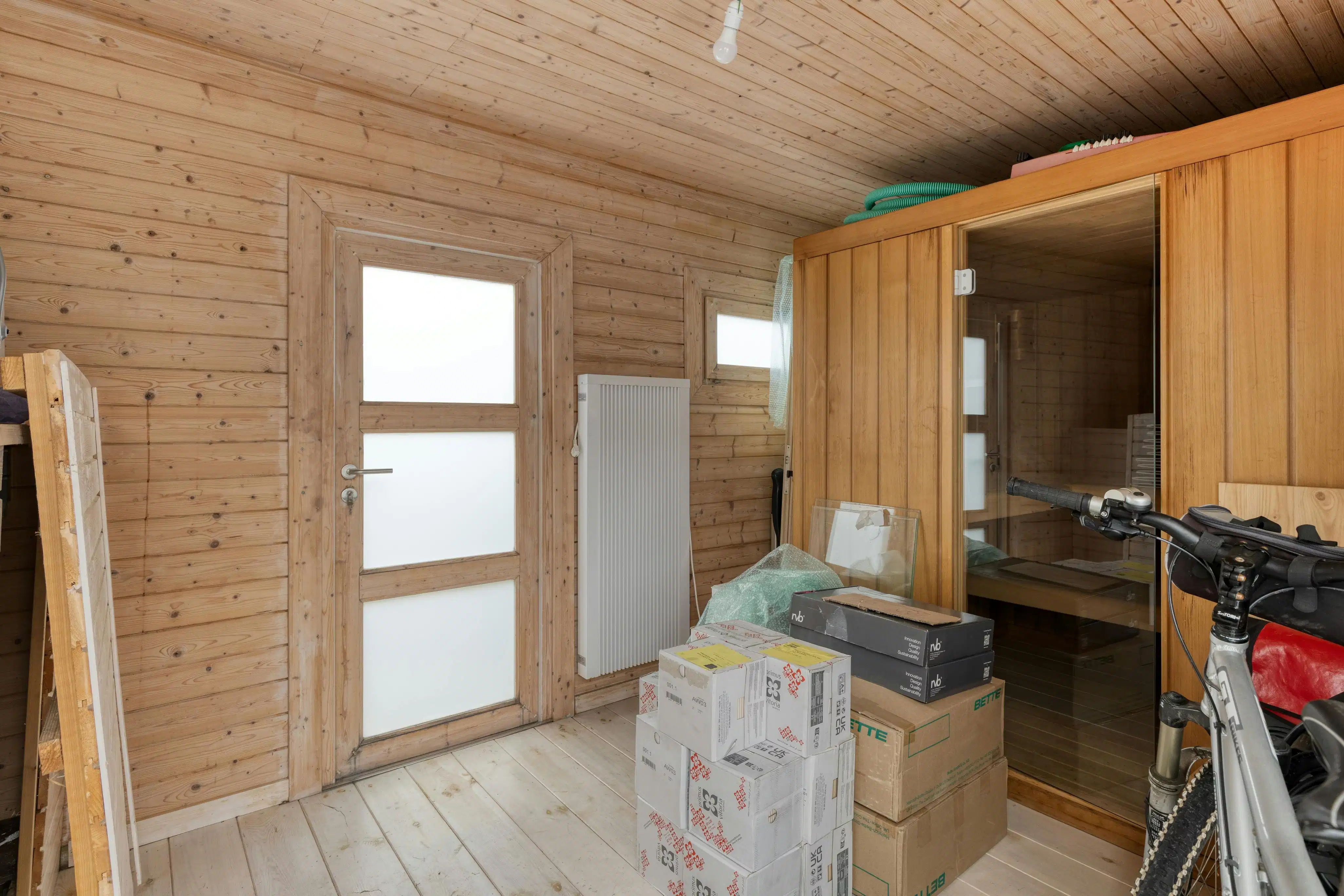 Halfopen woning te koop in doodlopende straat te St-Michiels foto 21