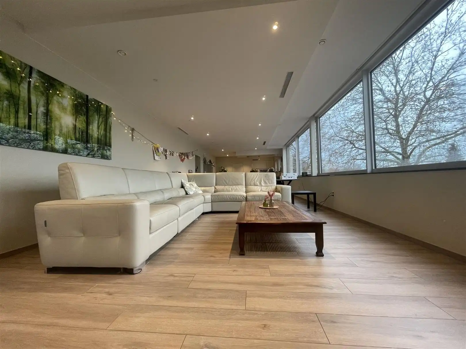 Gemengd gebouw met ruime loft appartement en loods van 400 m² te lokeren. foto 14