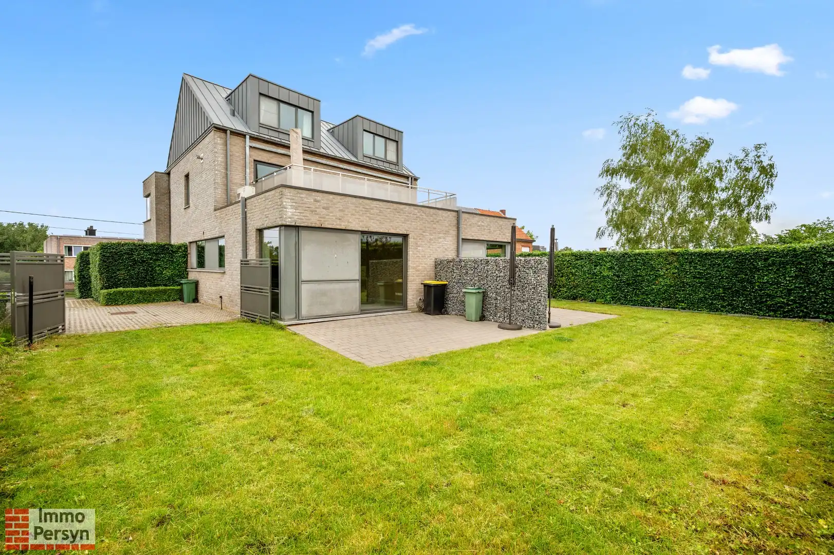 Modern en veelzijdig gebouw met 3 appartementen, rustige tuin en aanpalend perceel te Bekkevoort foto 3
