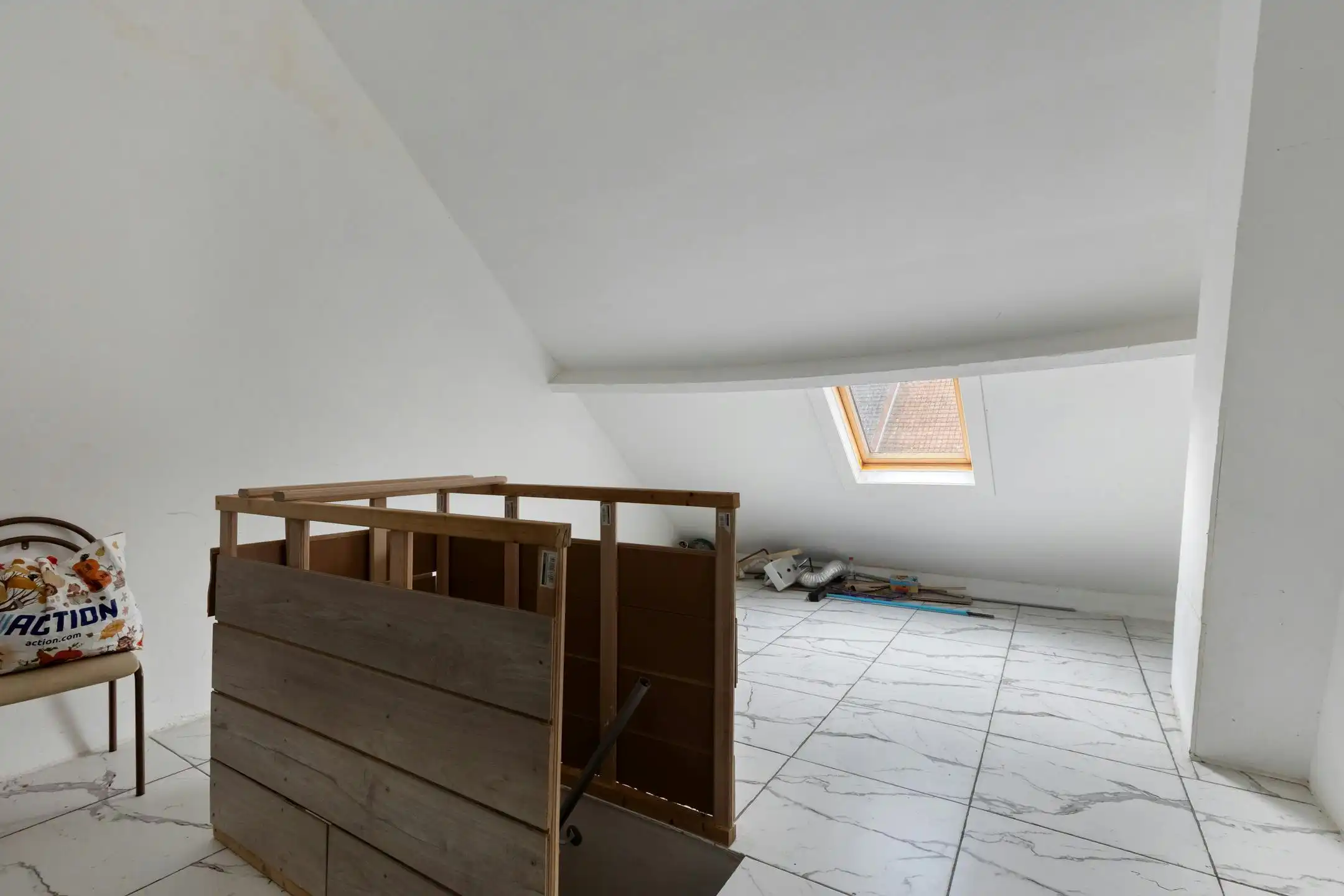 Instapklare woning met 4 slaapkamers te Roeselare foto 14