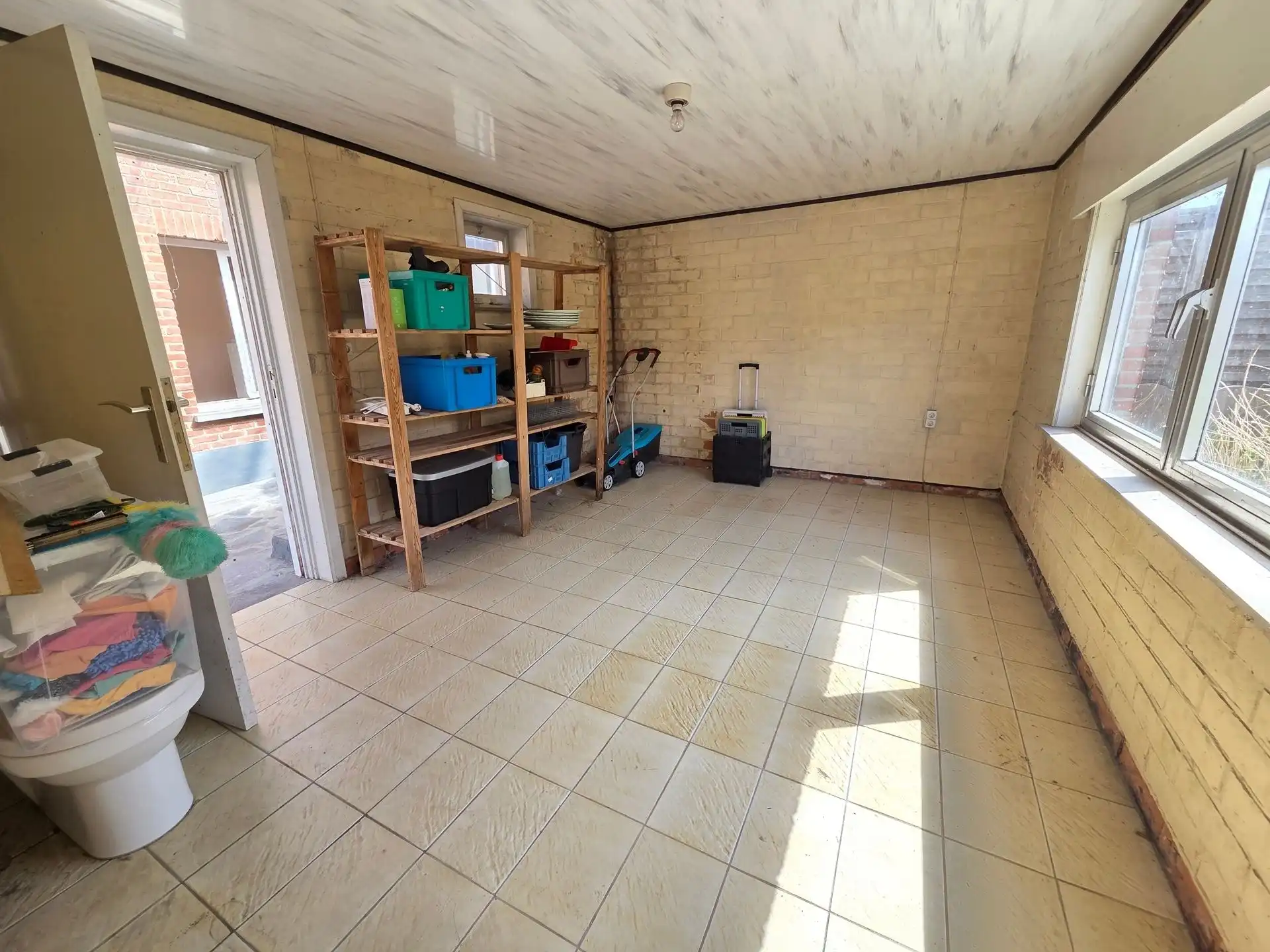 Te renoveren woning, rustig gelegen op een zuidgericht perceel van 581m² foto 10