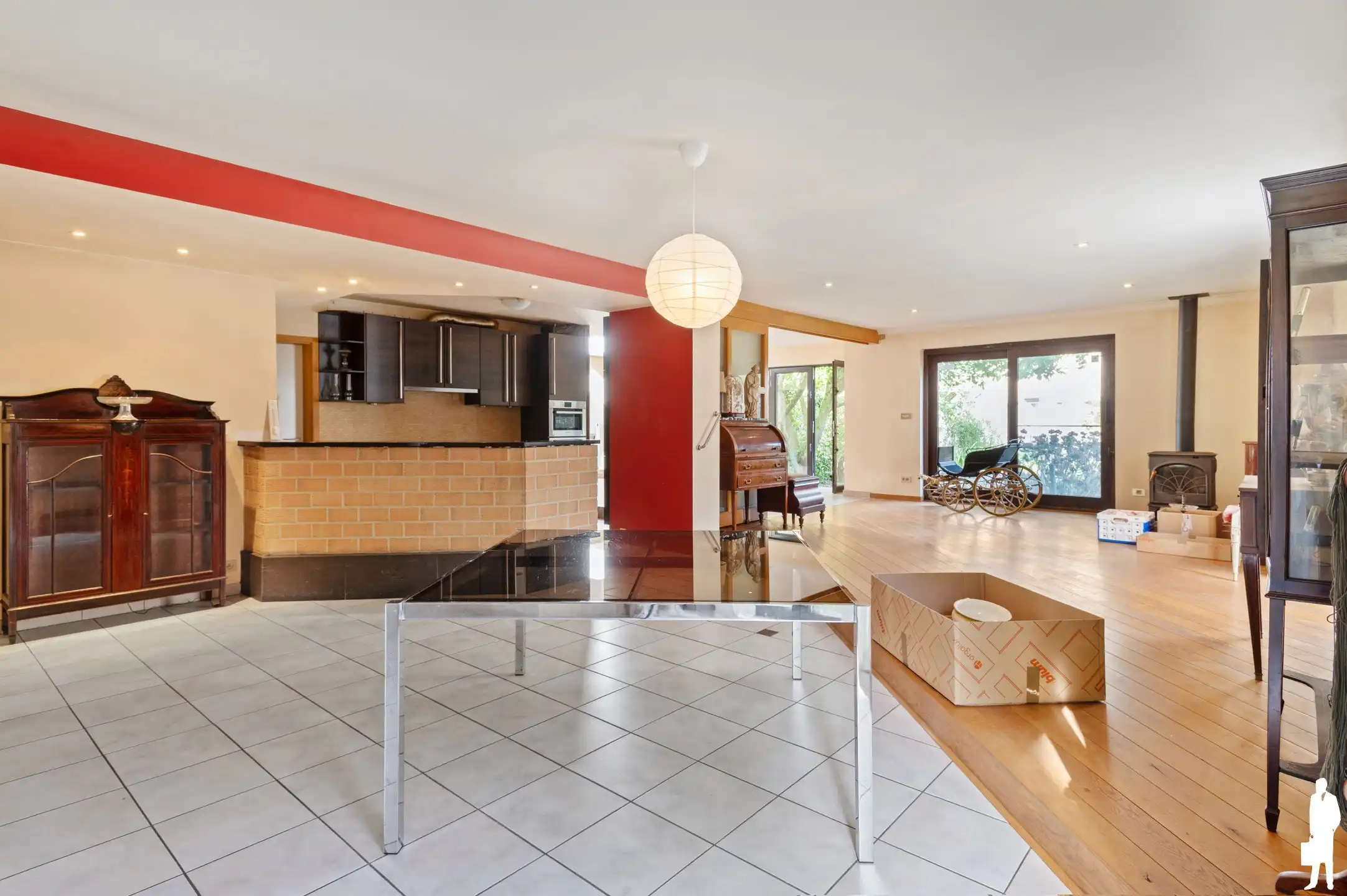 Te renoveren villa in doodlopende straat  foto 8