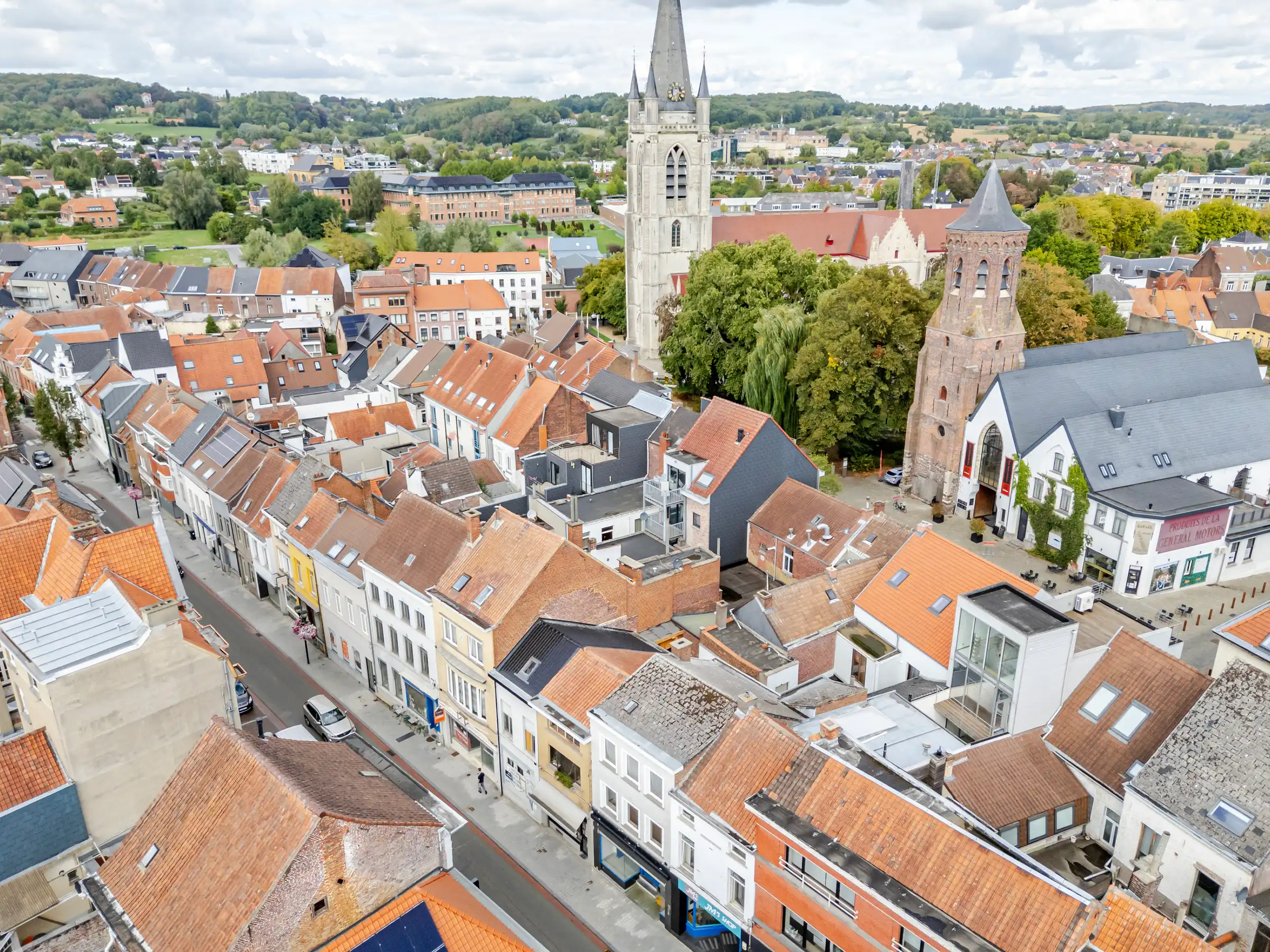 Twee handelshuizen met ca. 304 m² potentieel in hartje Ronse foto 10