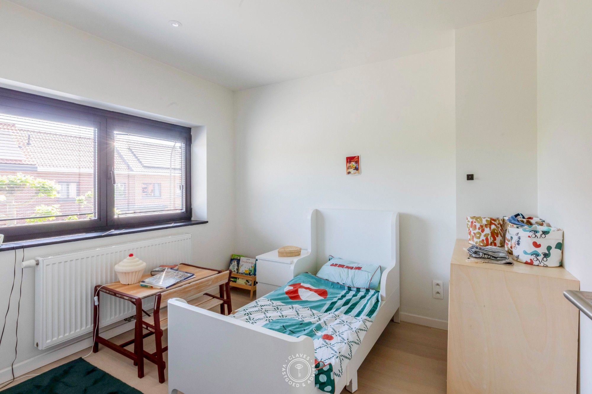 Instapklare moderne woning met dubbele garage in rustige woonwijk foto 16