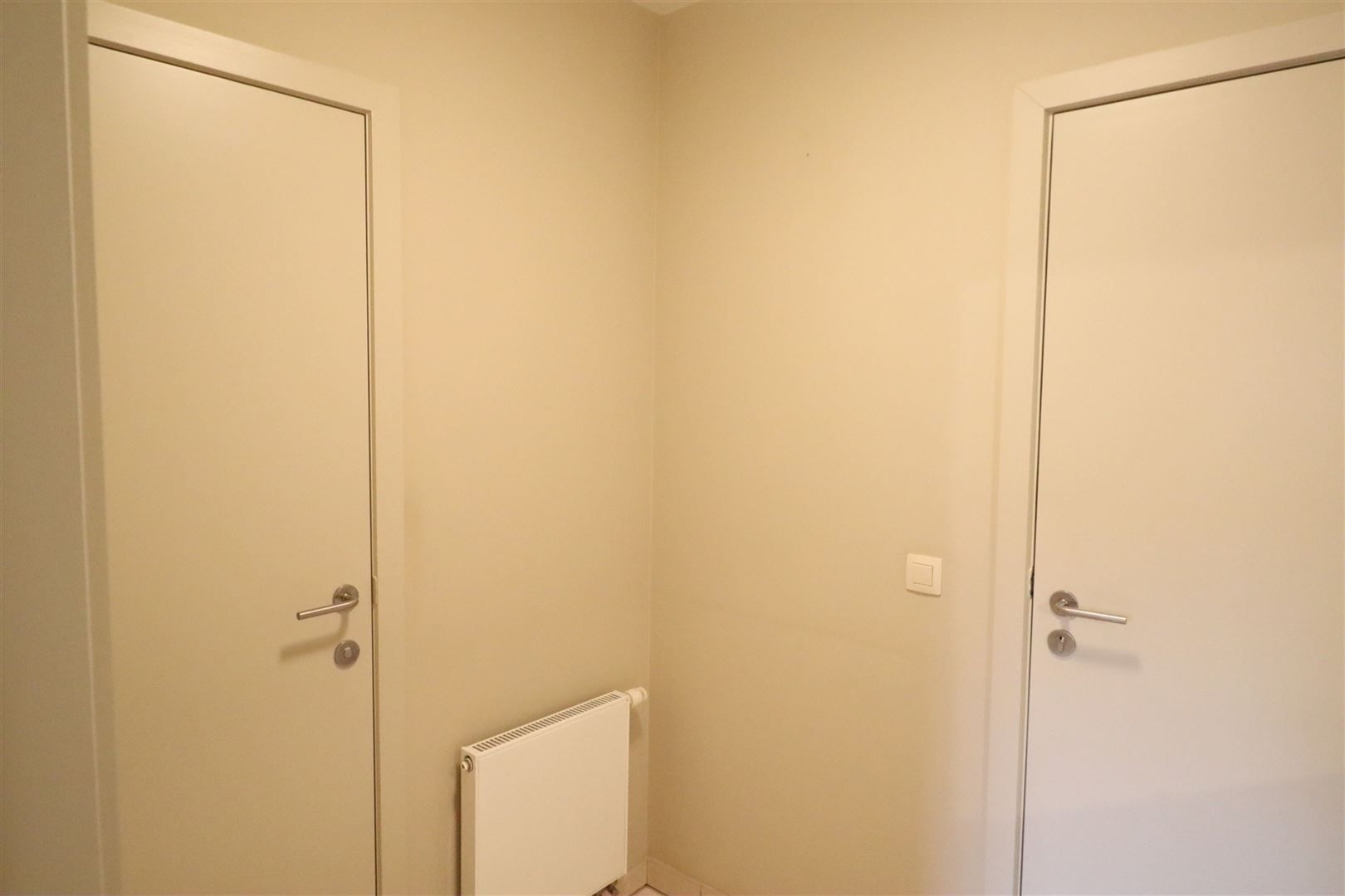 Twee slaapkamer app met terras!  foto 5