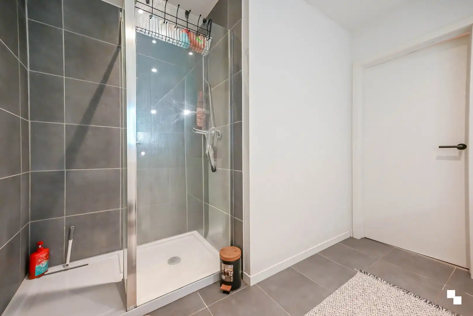 Gerenoveerde & instapklare woning met tuin in Izegem foto 14
