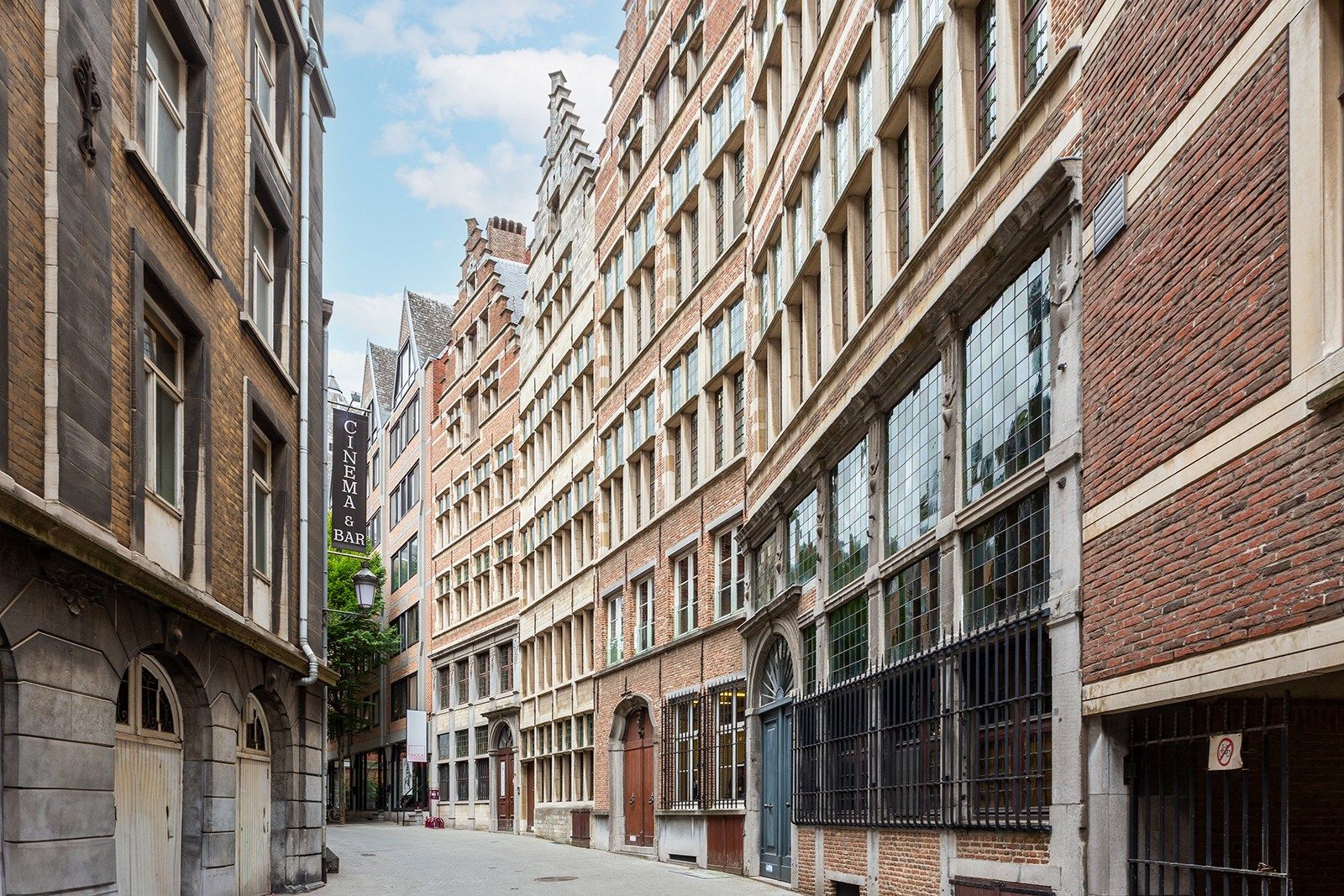 Luxueuze gemeubelde studio aan de Grote Markt foto 22