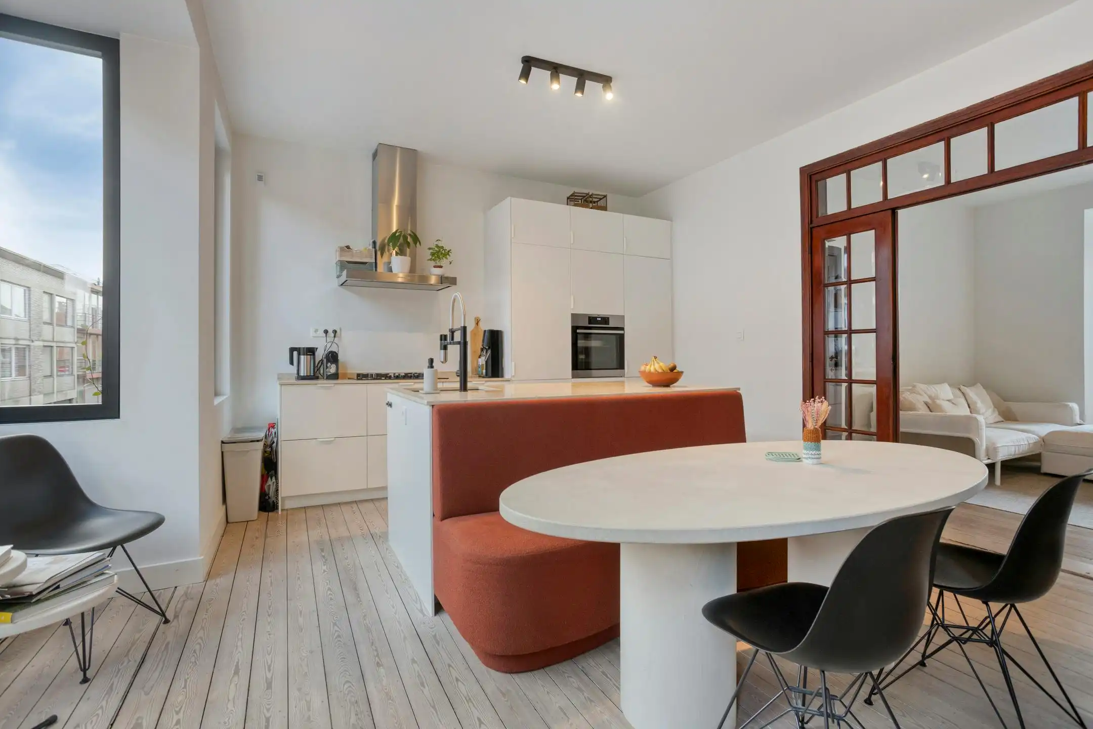 Gerenoveerd appartement met 3 slaapkamers nabij centrum Hasselt foto 3