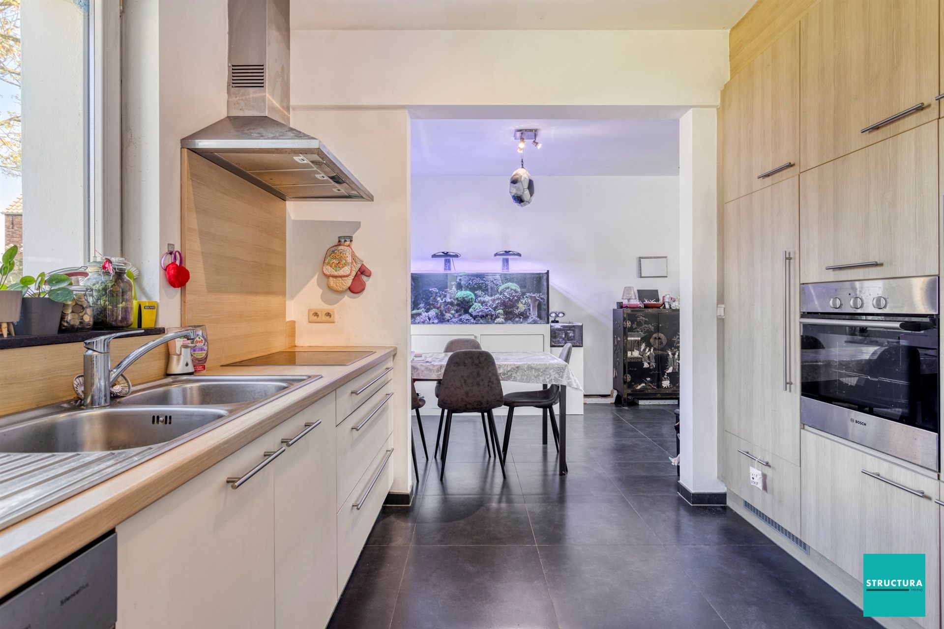 Charmante woning in het idylische Bollebeek! foto 8