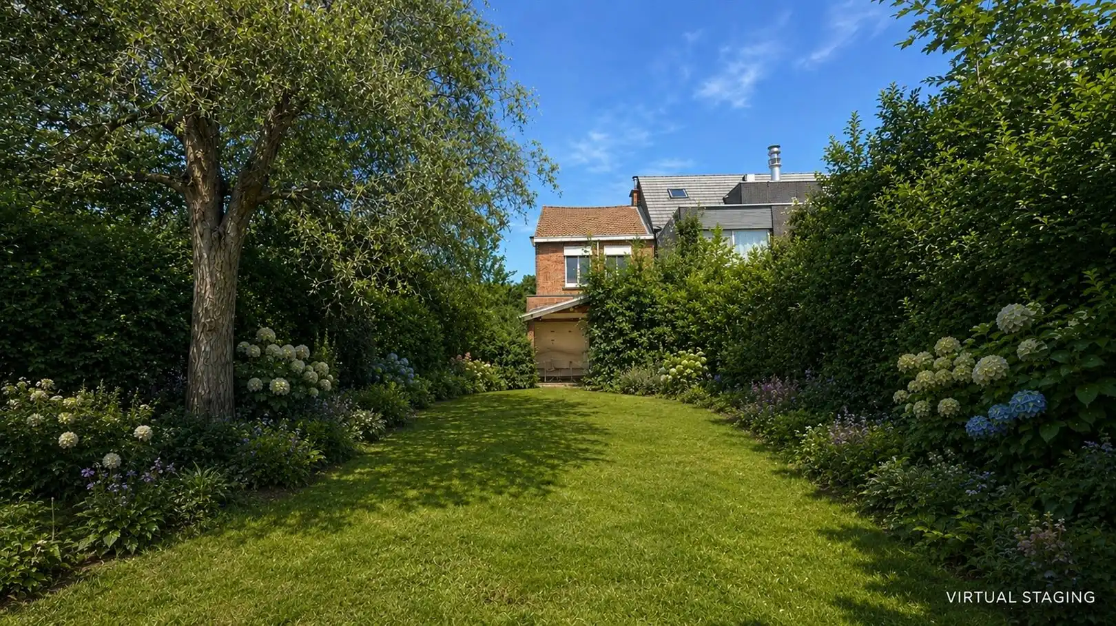 HOB met 4 slaapkamers en grote tuin foto 16