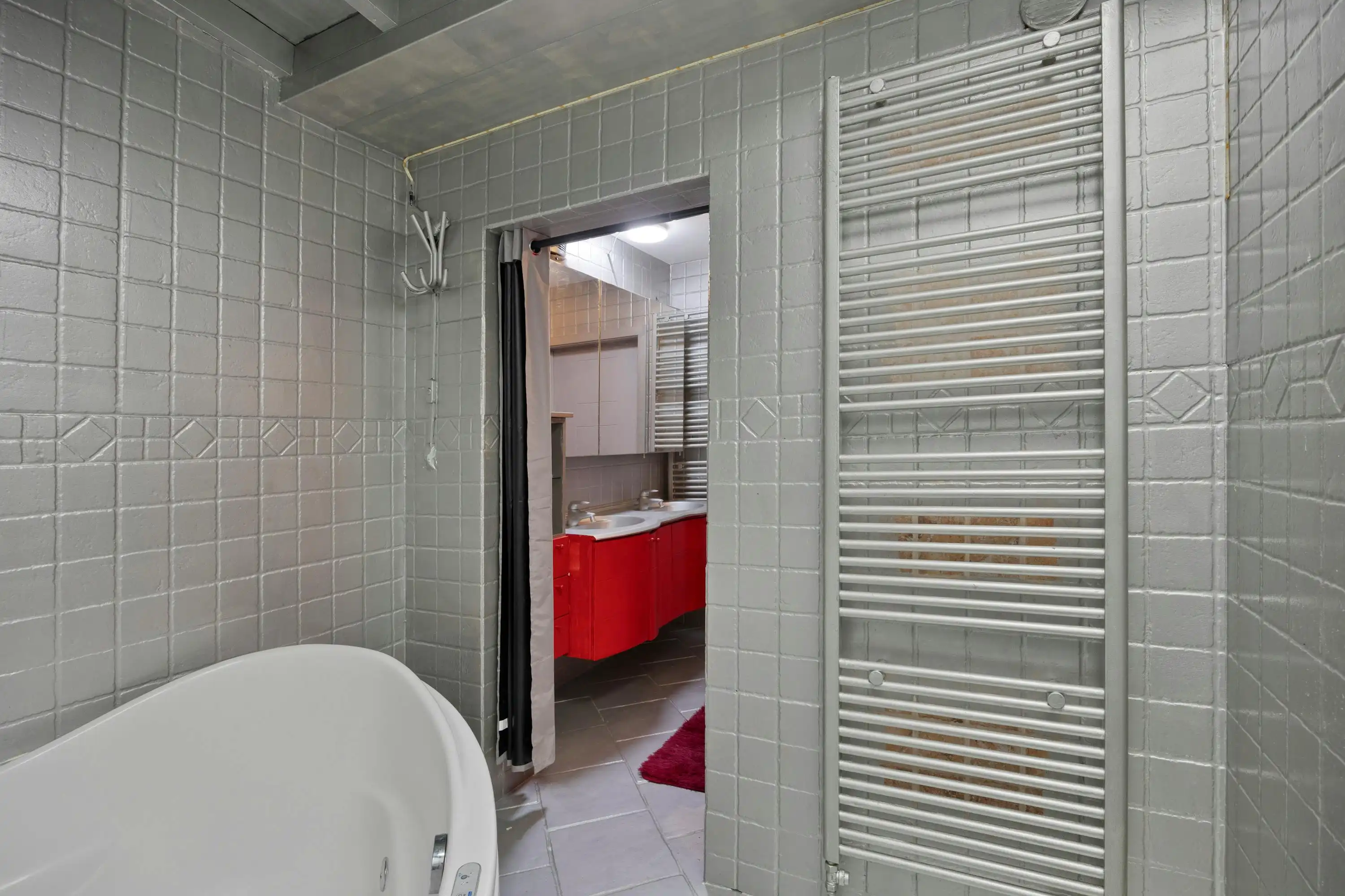 Handelsgelijkvloers met appartement op de markt in Ternat foto 24