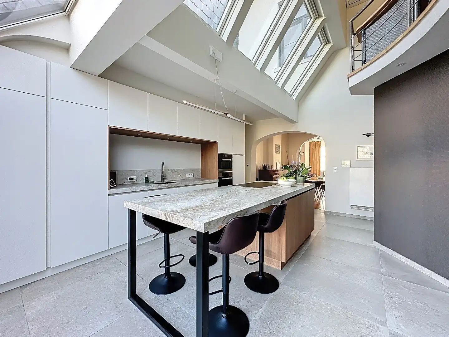 Statige stadswoning met karakter en moderne luxe in Leuven foto 2