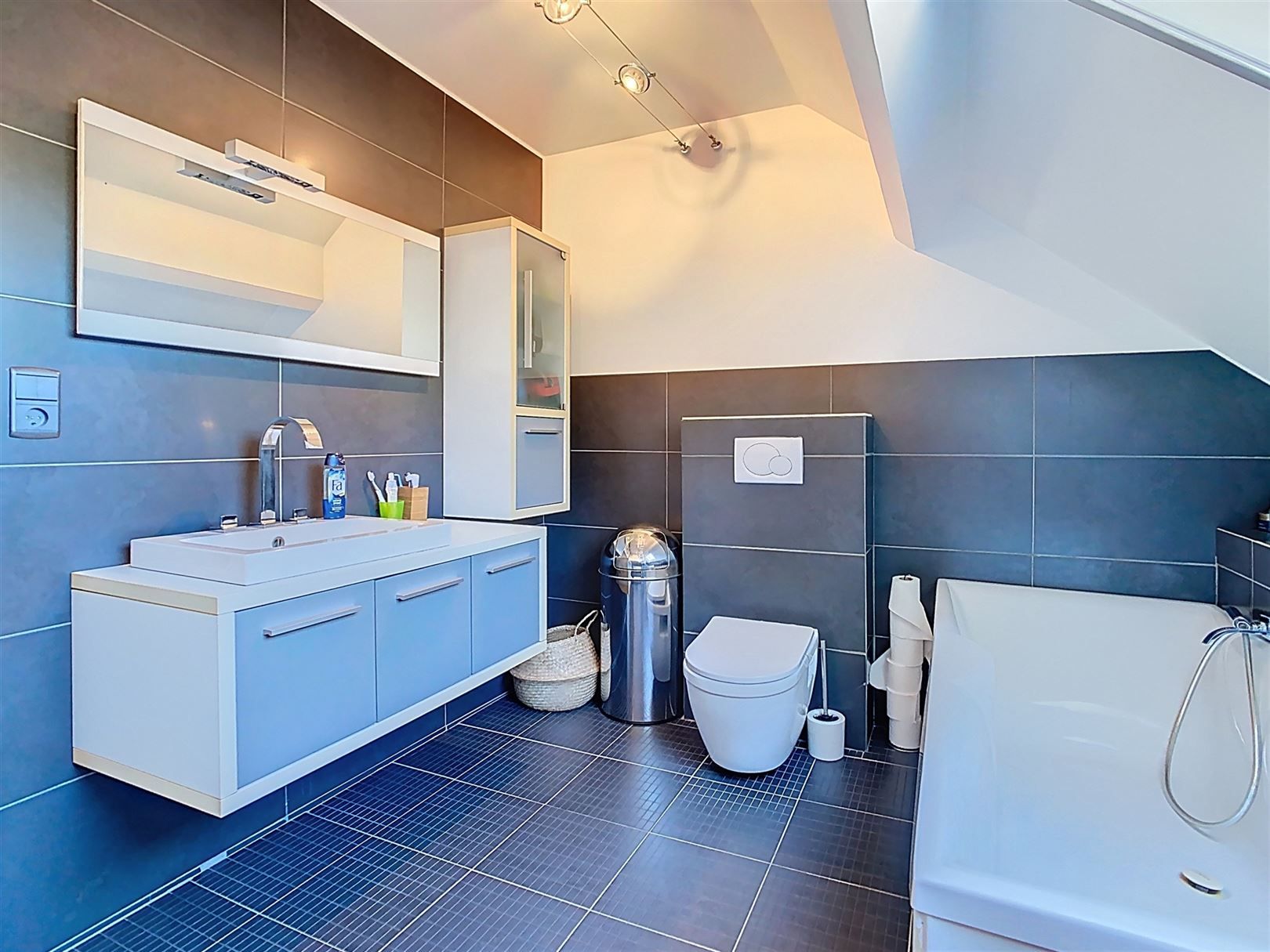 Gerenoveerde woning, 4 slpks, praktijkruimte, tuin, 4a 90ca foto 26
