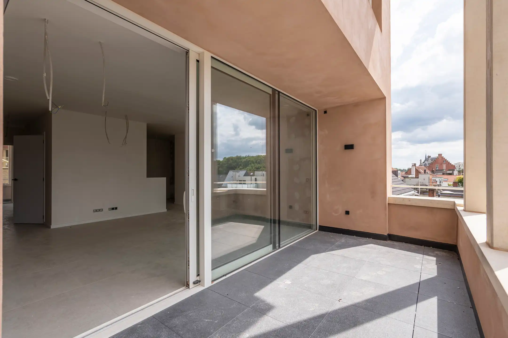 Appartement 85m² met 2 slpks + groot terras 26m² & carport foto 10