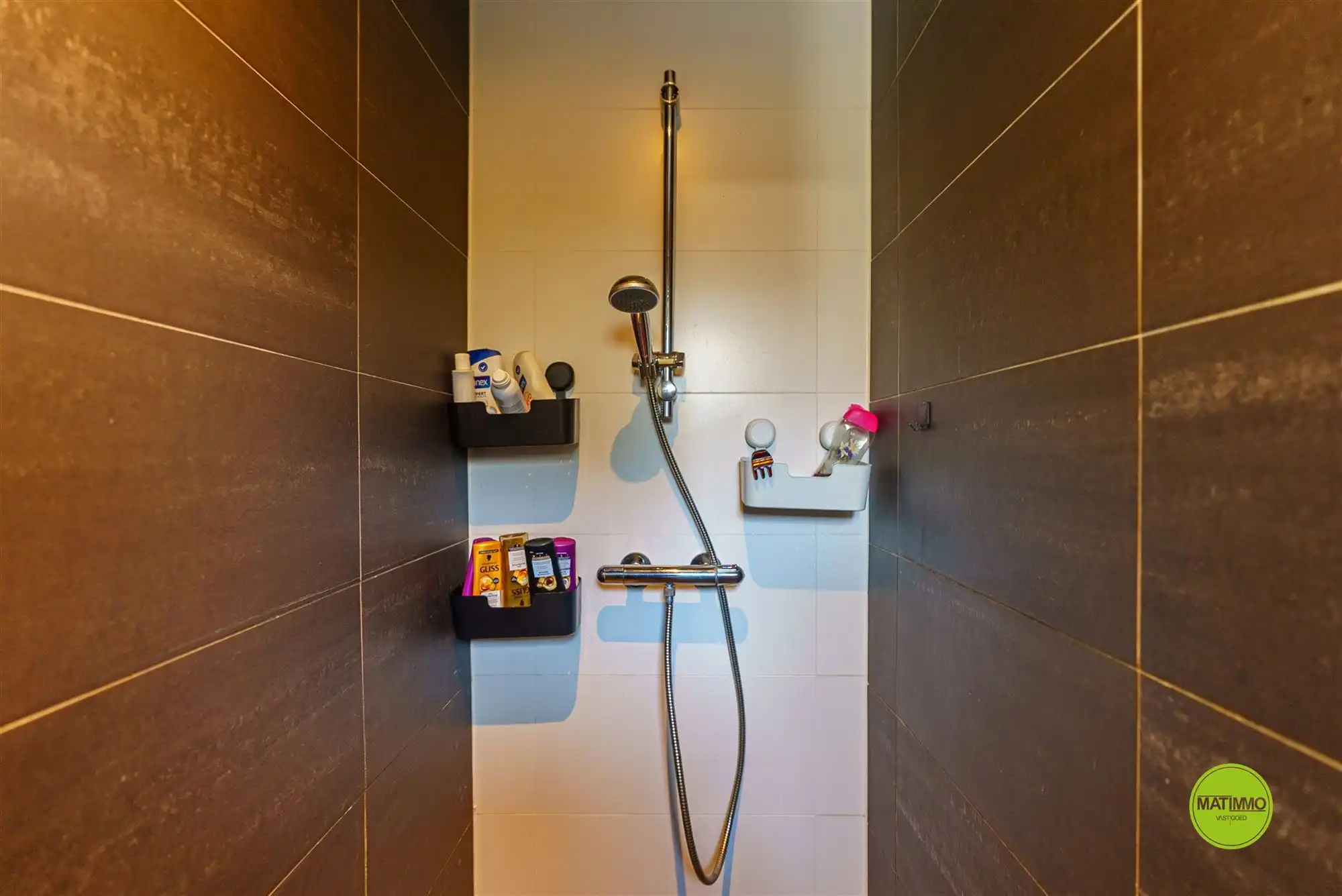 Rustig gelegen bungalow met 3 slaapkamers in Pelt foto 11