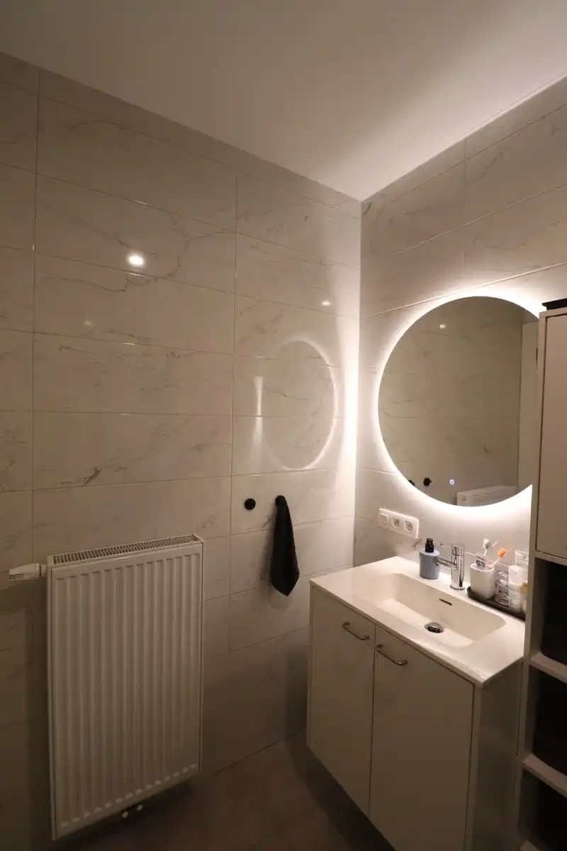 Energiezuinig gelijkvloers appartement met 2 slaapkamers, autostaanplaats en kelderberging. foto 9