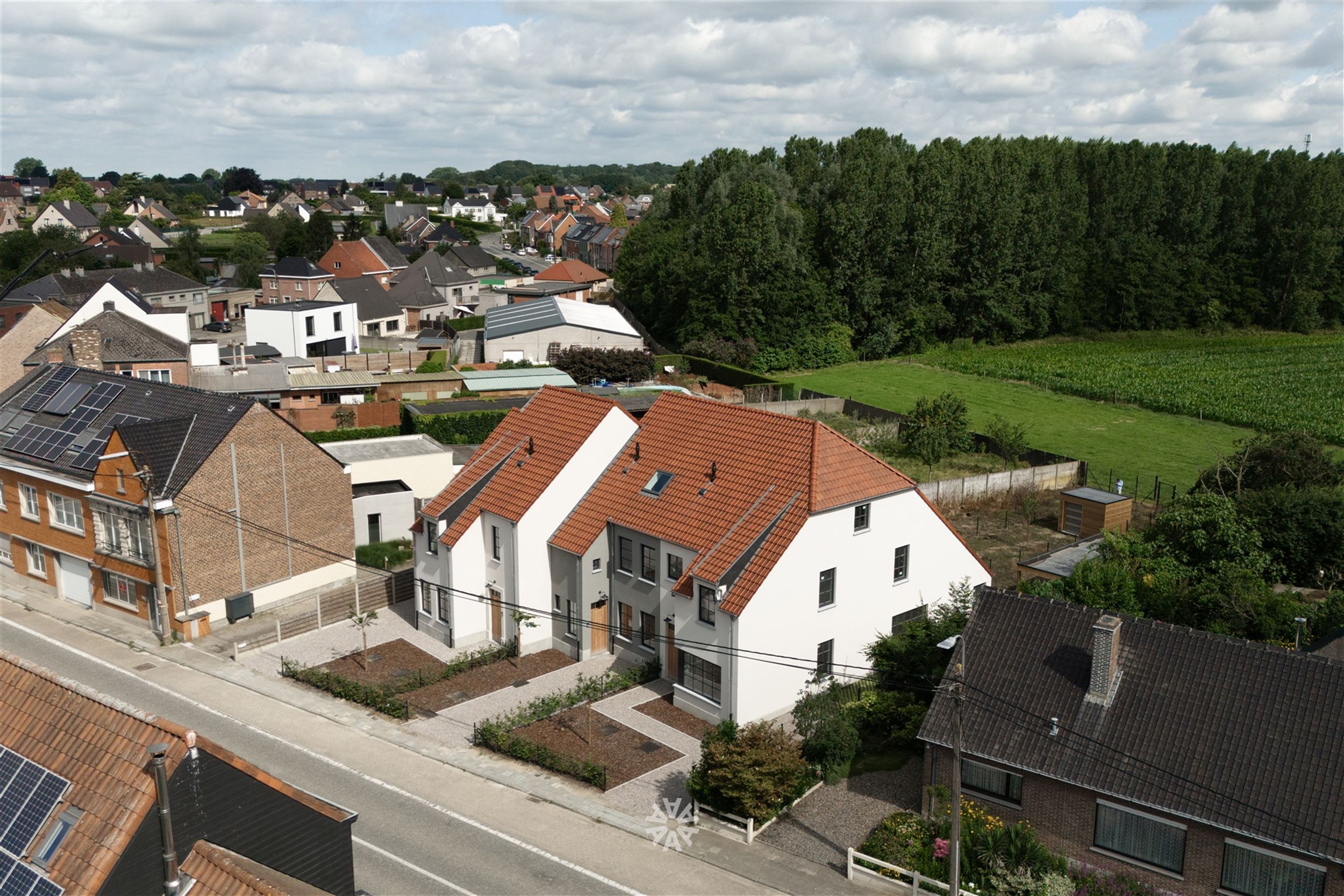 Nieuwbouwwoning met 4 slaapkamers en groen uitzicht te koop in Oosterzele!  foto 6