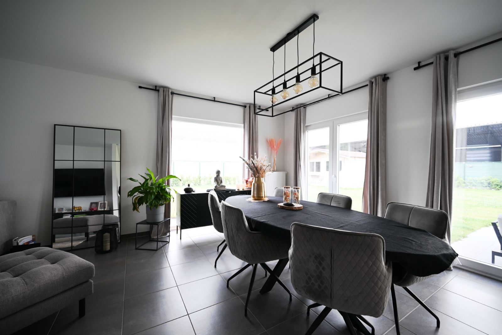 Ruime en instapklare kangoeroewoning – ideaal voor samenwonen met behoud van privacy! foto 2
