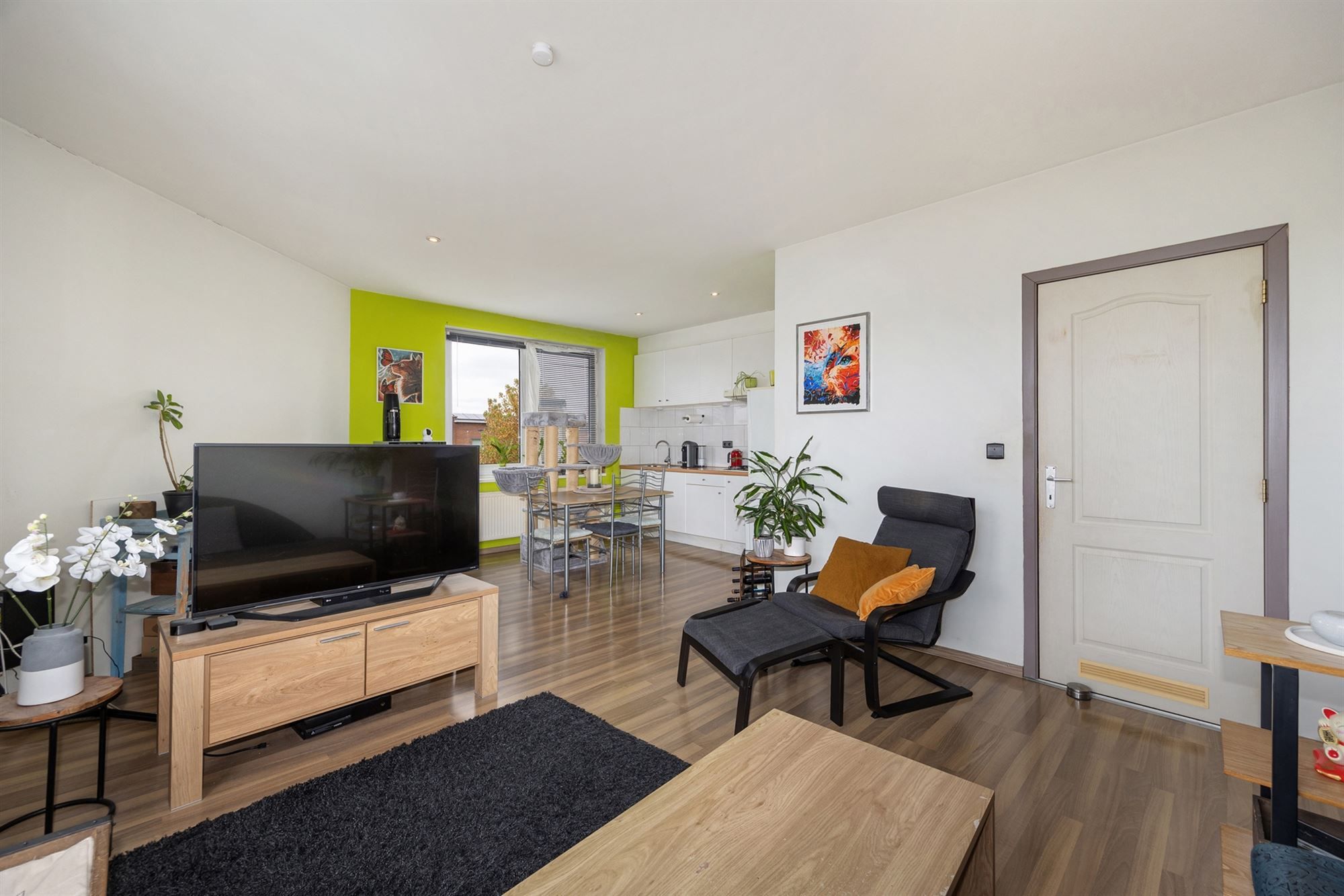 Instapklaar hoekappartement met 2 slaapkamers  foto 4