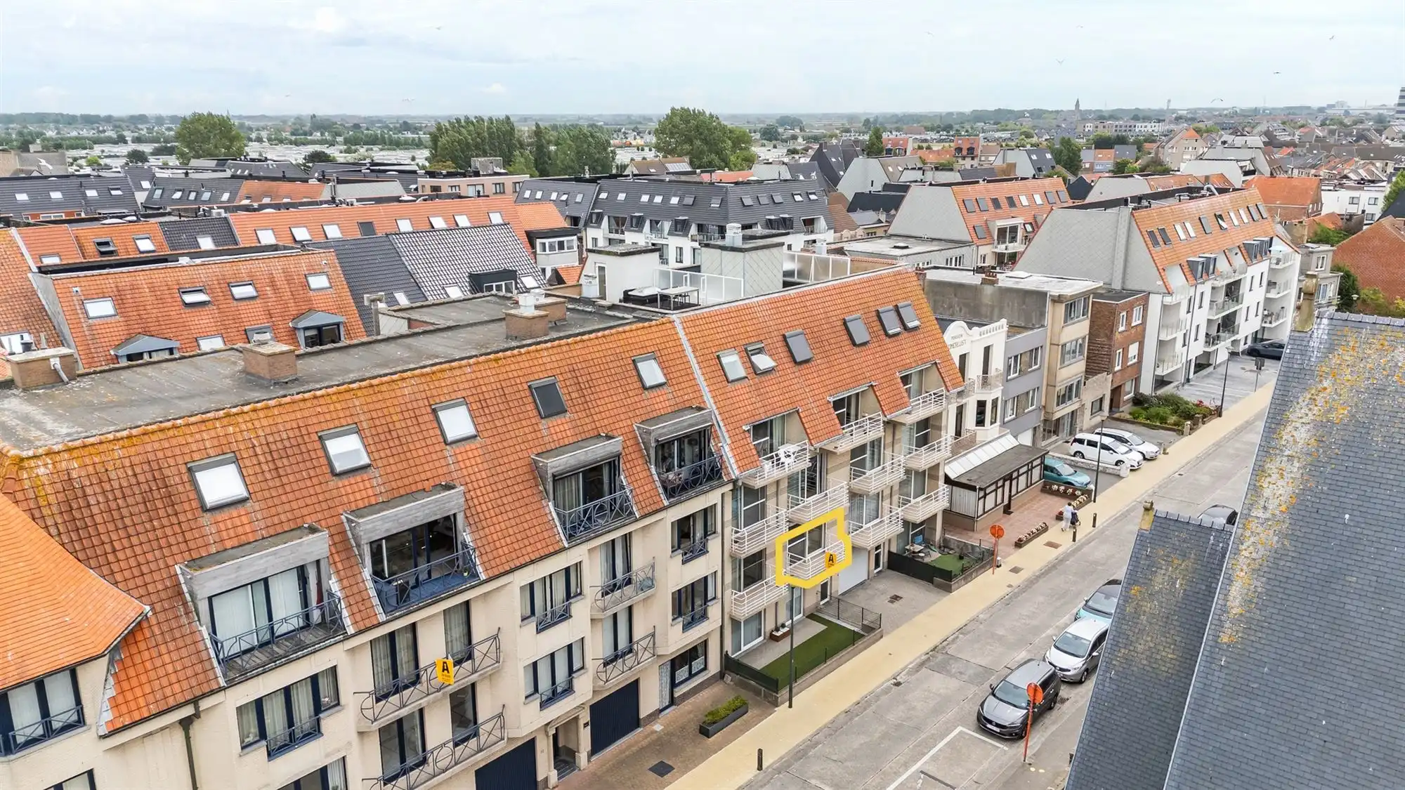 Zonnig appartement met garageoptie foto 16