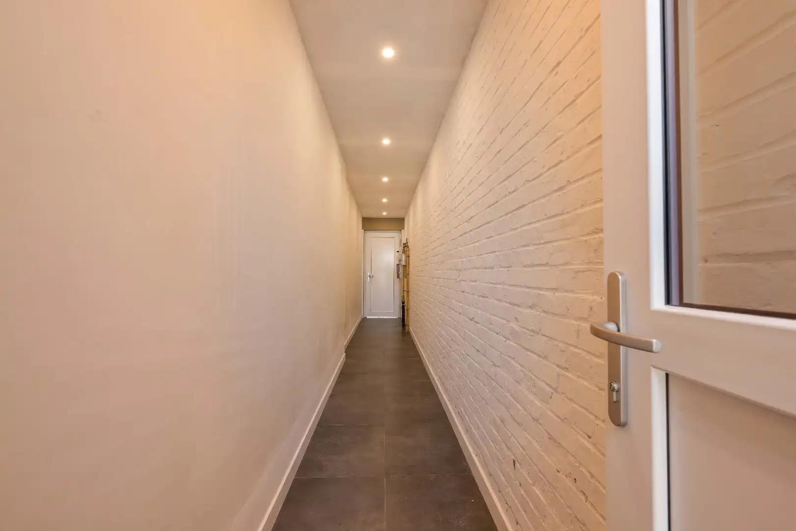 VOLLEDIG GERENOVEERDE, ZEER RUIME WONING VLAKBIJ CENTRUM ARDOOIE foto 21