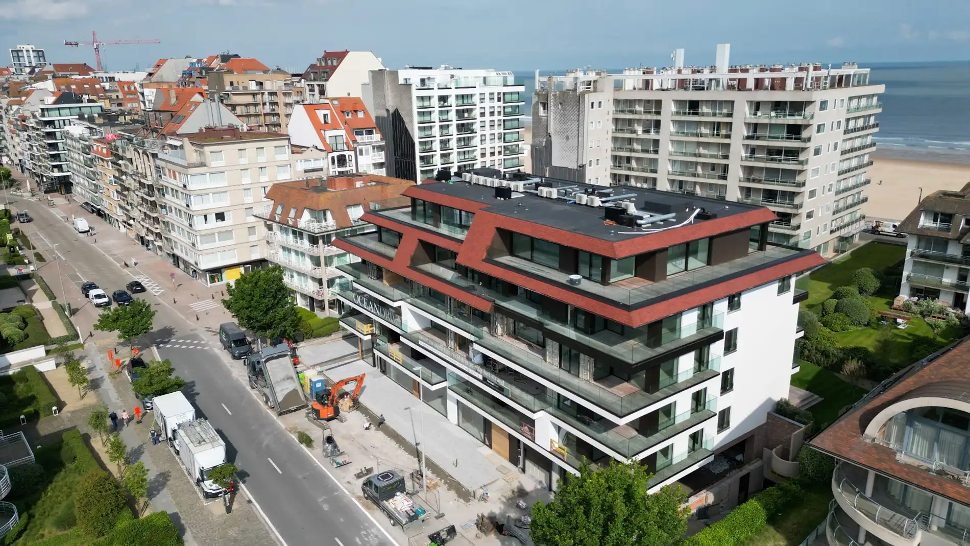 Handelspand gelegen op de Kustlaan, gevelbreedte 12m, design EL Architects foto {{pictureIndex}}