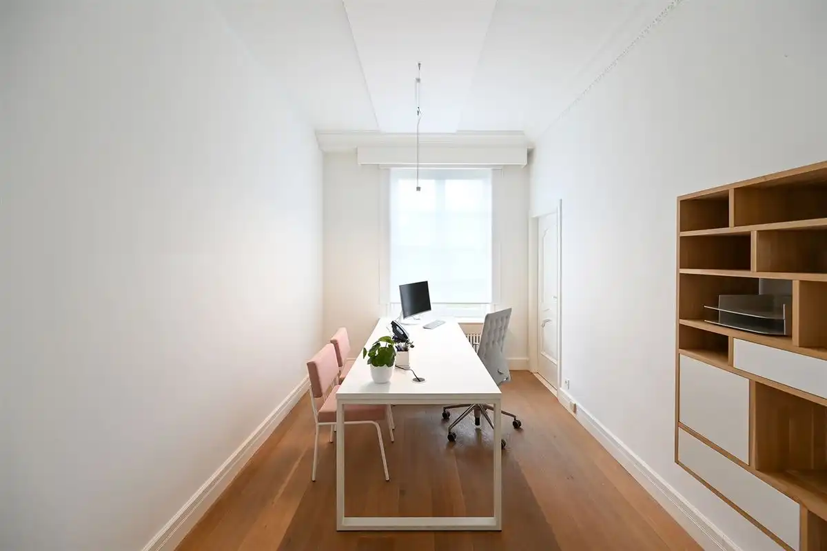 Mooi kantoorruimte voor 1 tot 2 personen foto 15