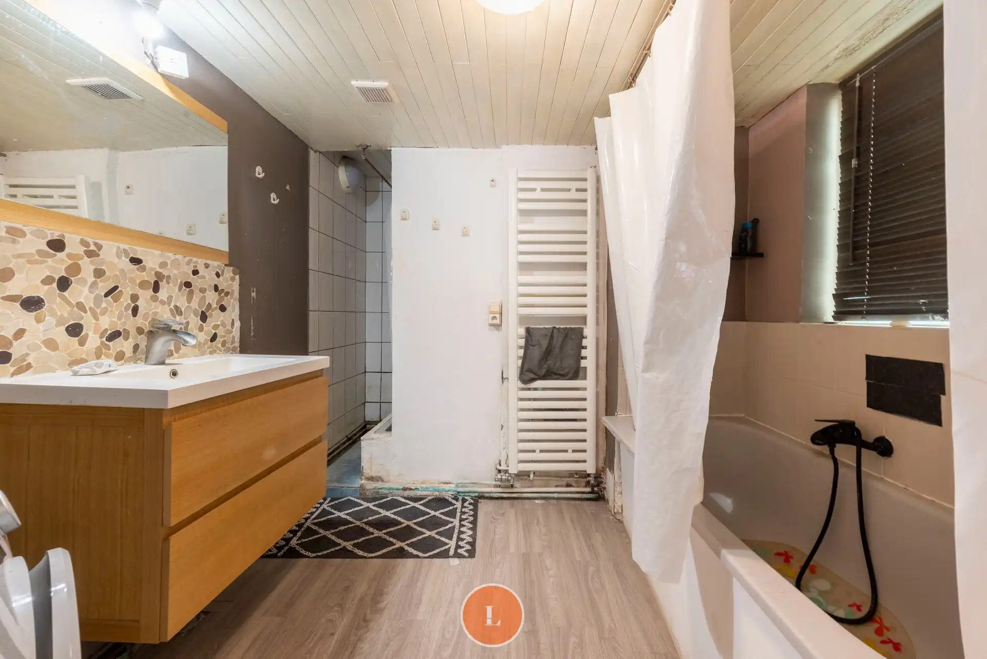 Te renoveren woning met 4 slaapkamers, stadstuin in doodlopende straat foto 4