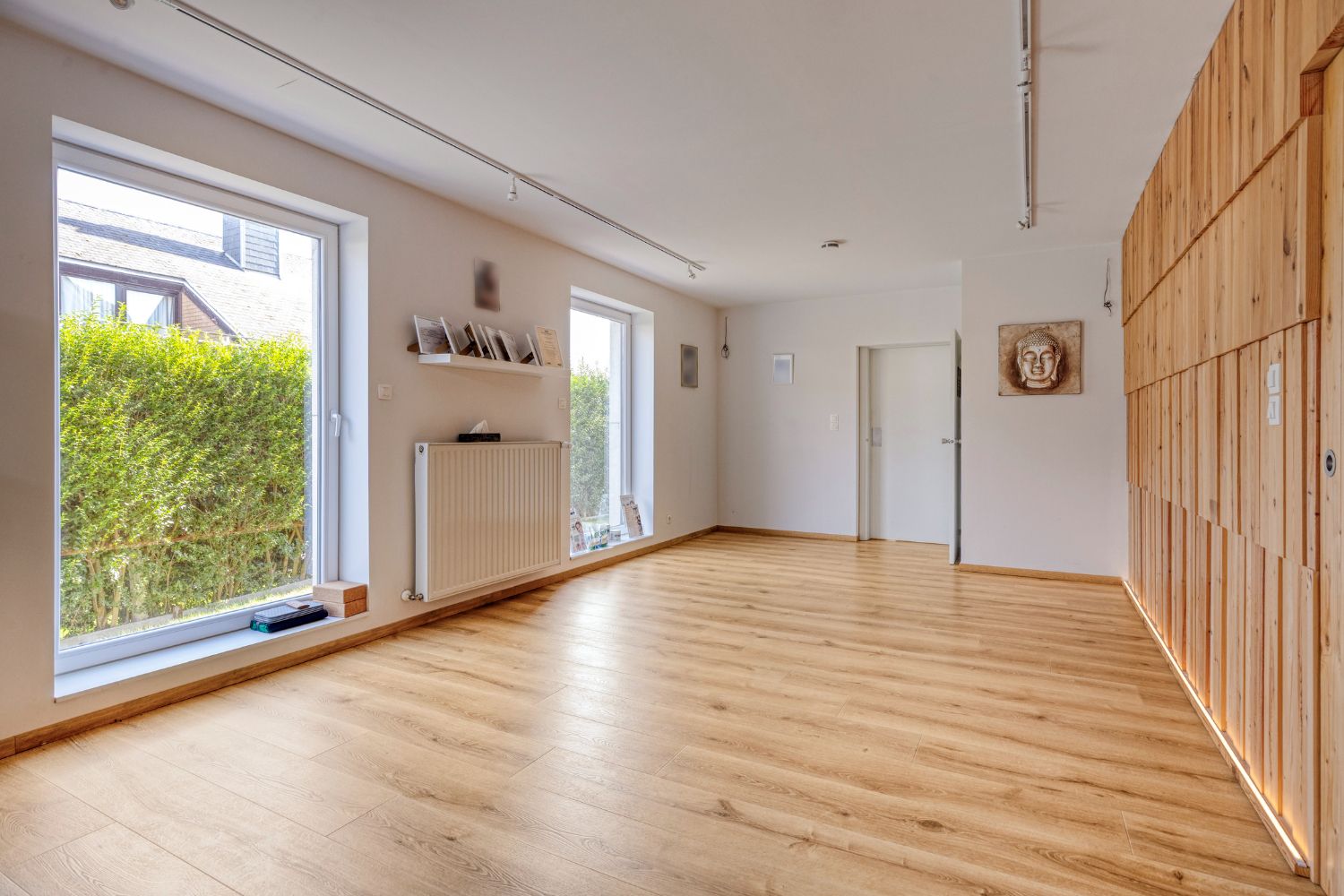Karaktervolle gerenoveerde statige villa nabij Spuikom te koop foto 9