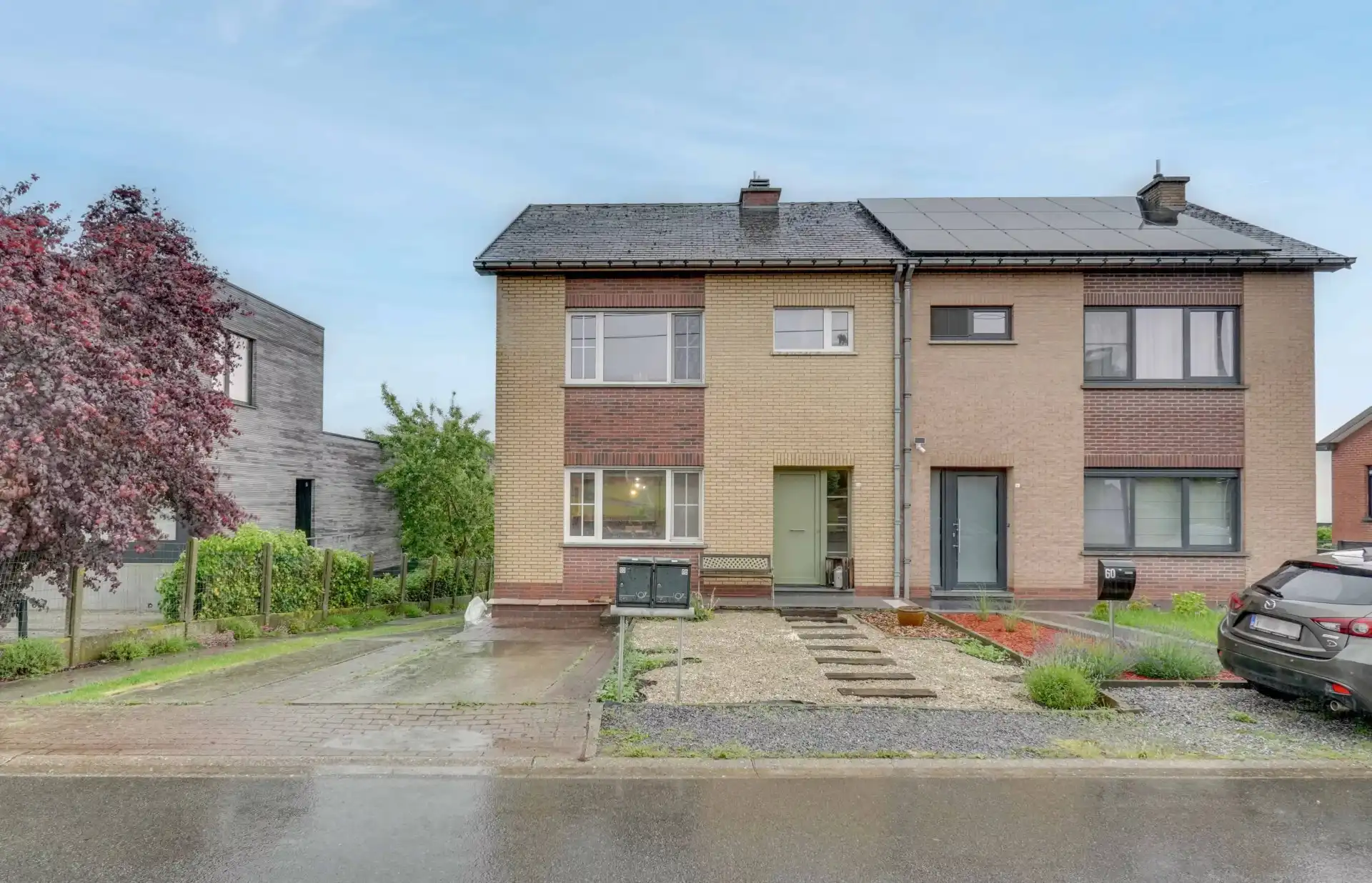 Ruime meergezinswoning met twee appartementen foto {{pictureIndex}}
