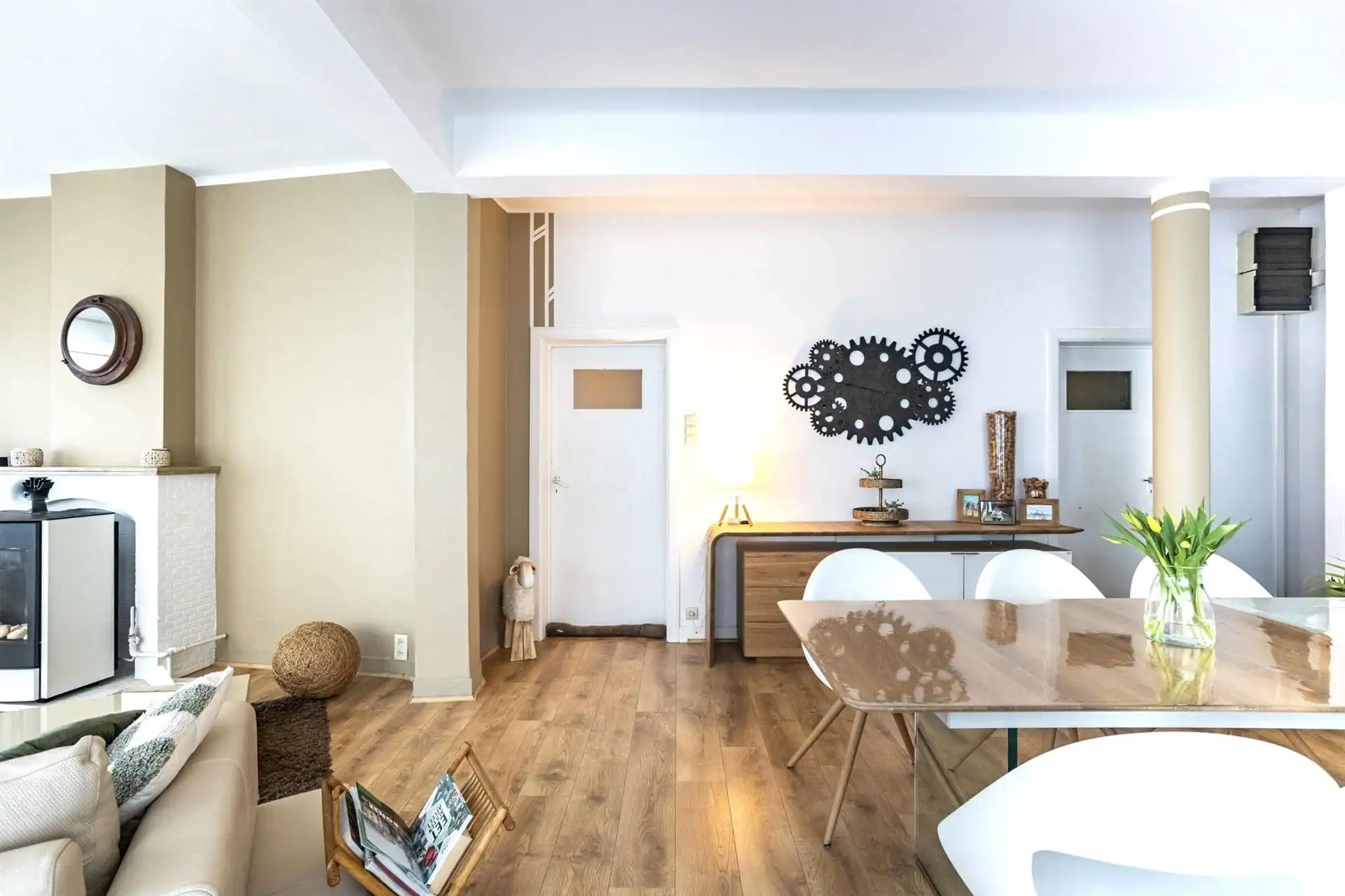 Leuk appartement met 2 slk, op topligging in Ronse. foto 5