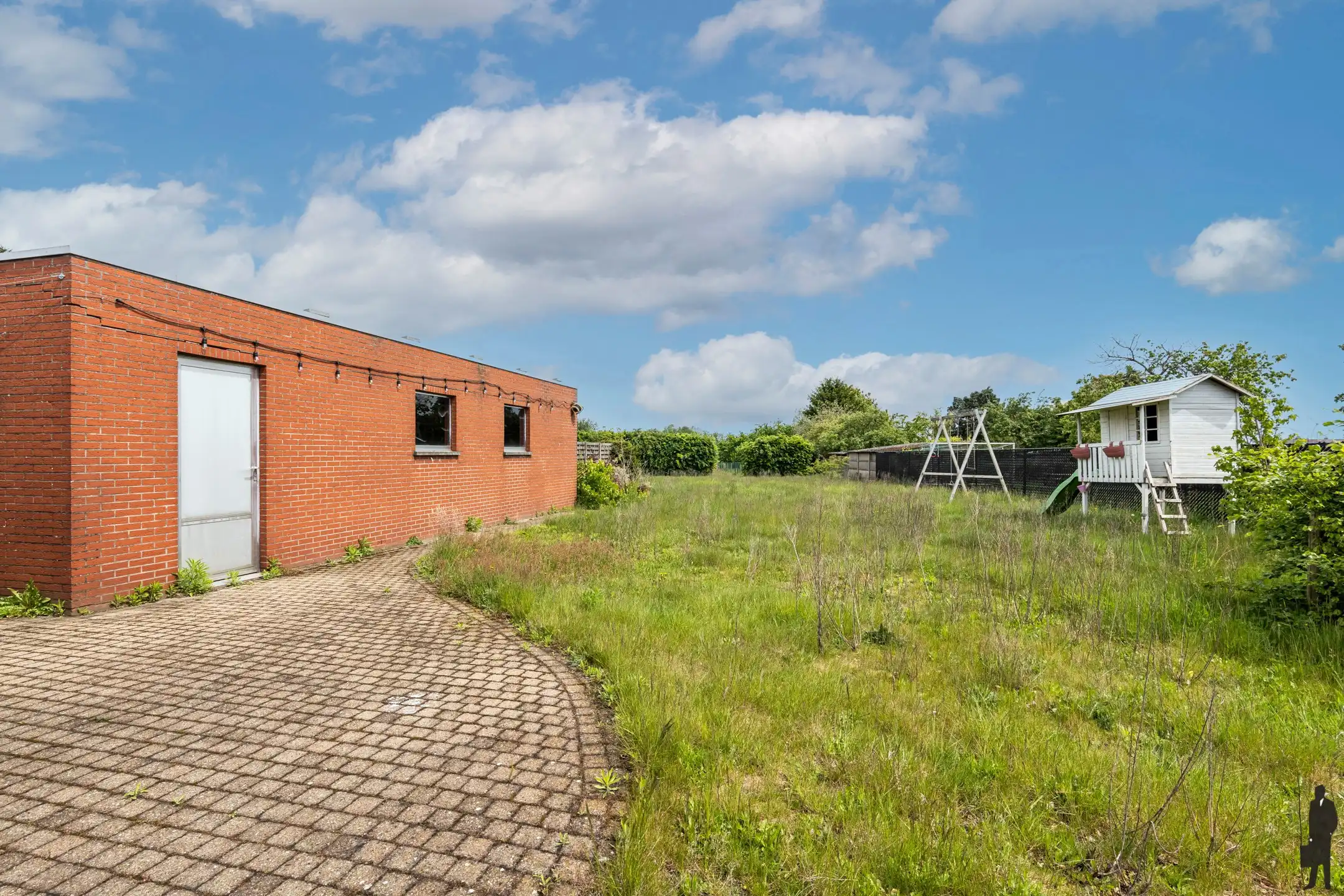 Woning met 4 slpk. op ca. 2.530m² grond met weids uitzicht! foto 13
