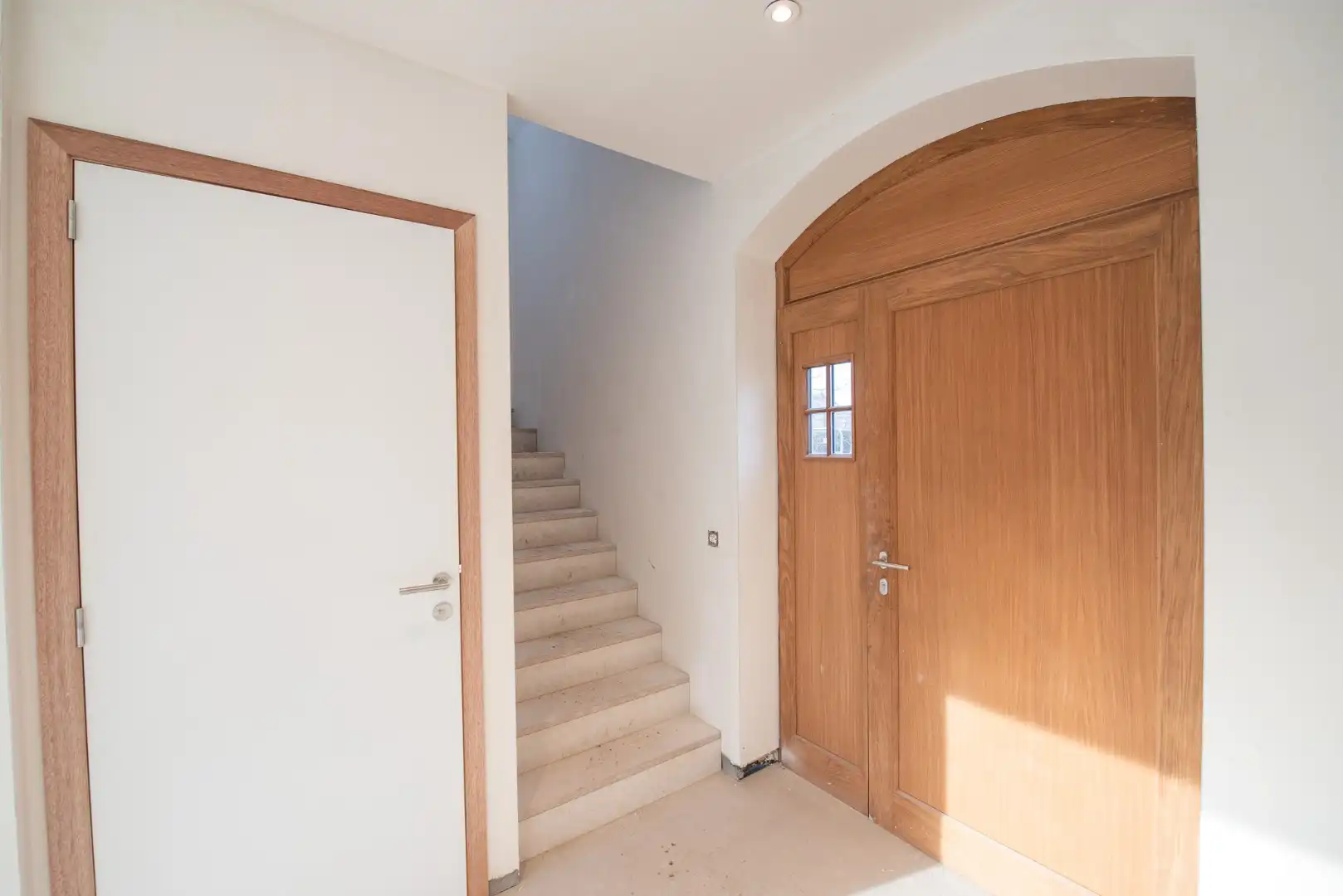 Prachtige energiezuinige nieuwbouwwoning te huur met 3 slaapkamers foto 2