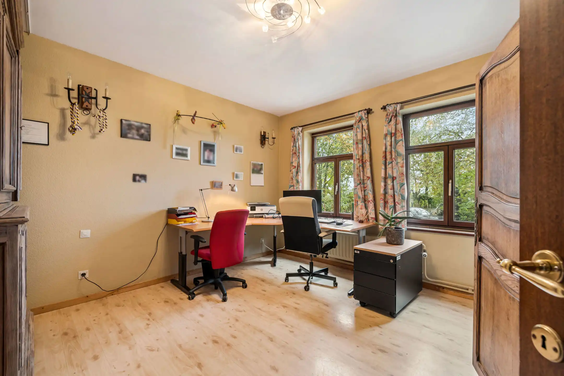 Prachtige villa 5 slpk te midden van de velden op +/- 50a foto 32