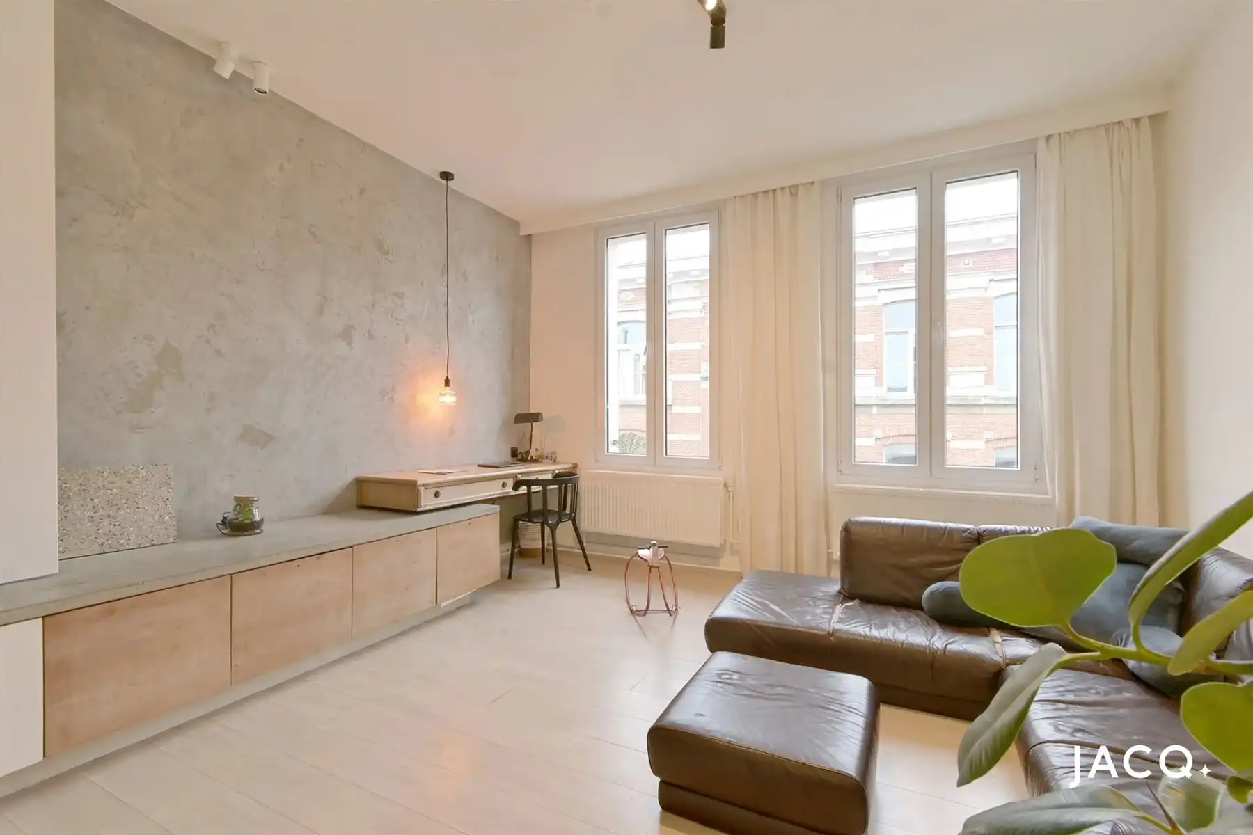 Modern gerenoveerd appartement met een authentieke toets foto 5