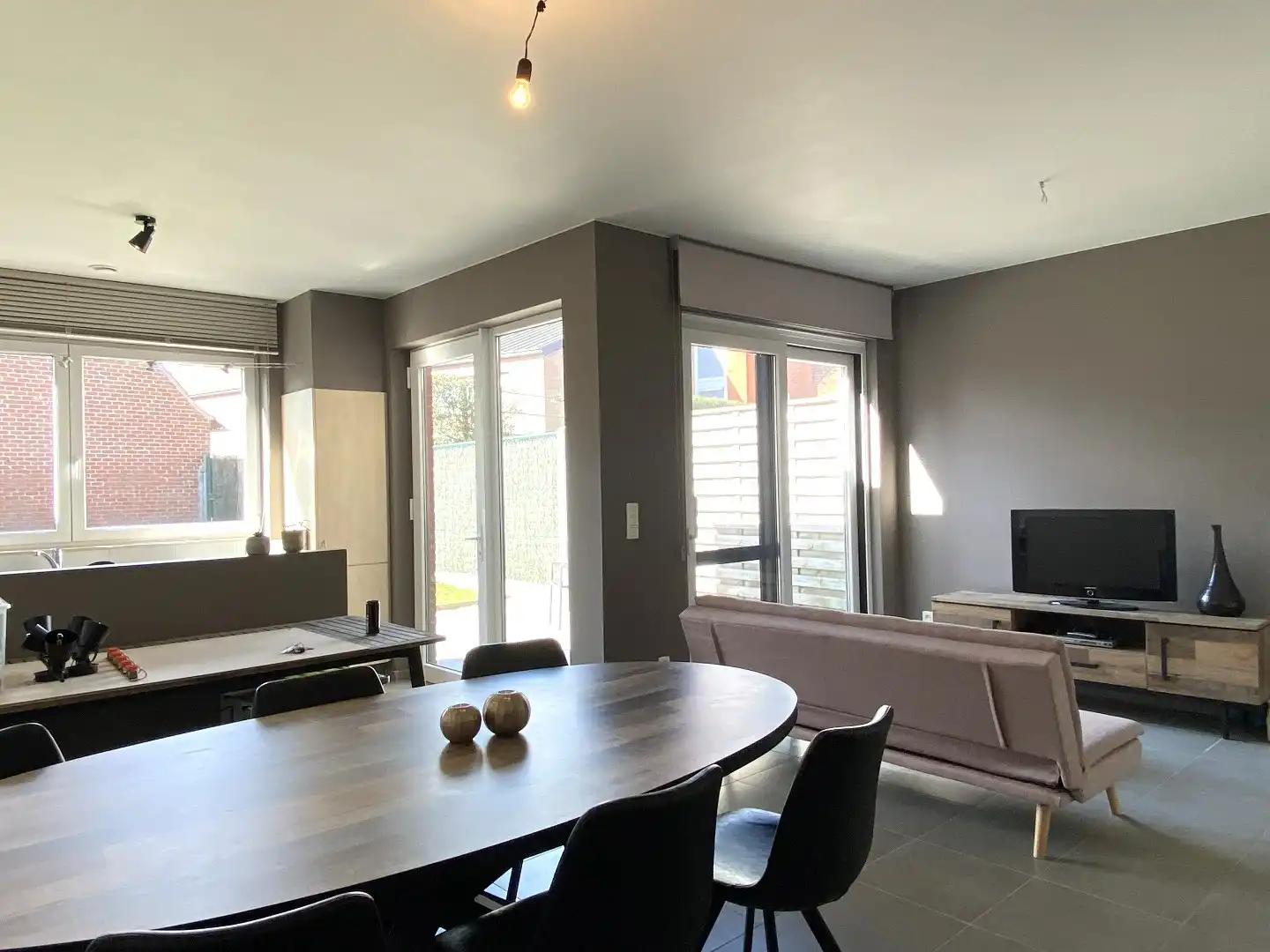 GEZINSWONING MET 3 SLAAPKAMERS EN TUIN IN HARTJE EGEM foto 3