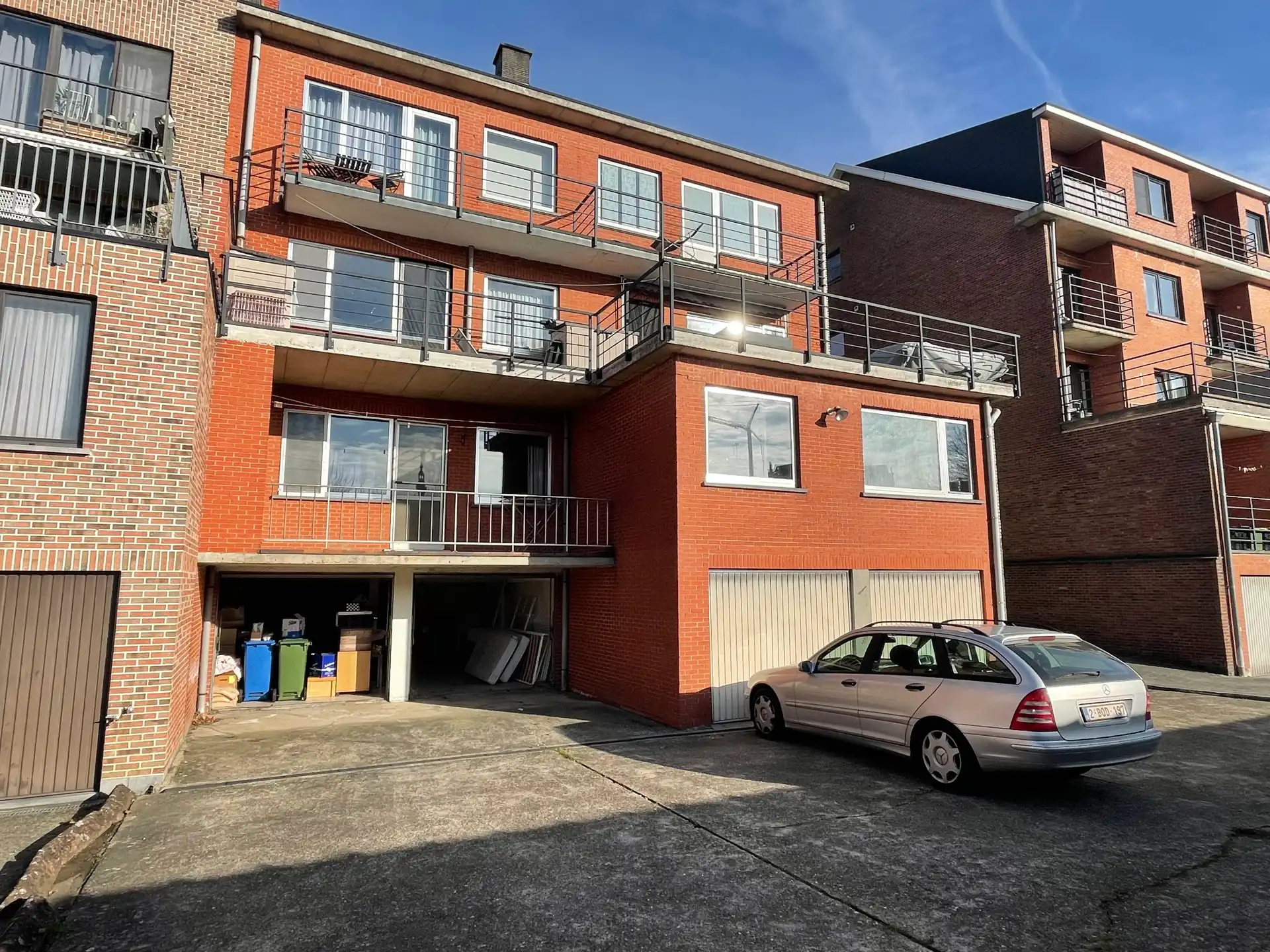 Drieslaapkamer appartement met groot terras op toplocatie foto 14