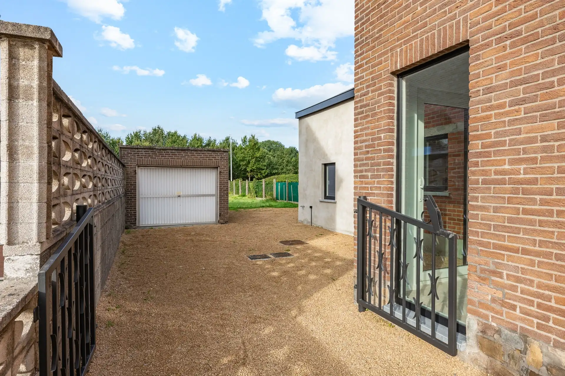 Gerenoveerde halfopen bebouwing met 3 slaapkamers, grote tuin en garage te Wichelen foto 37