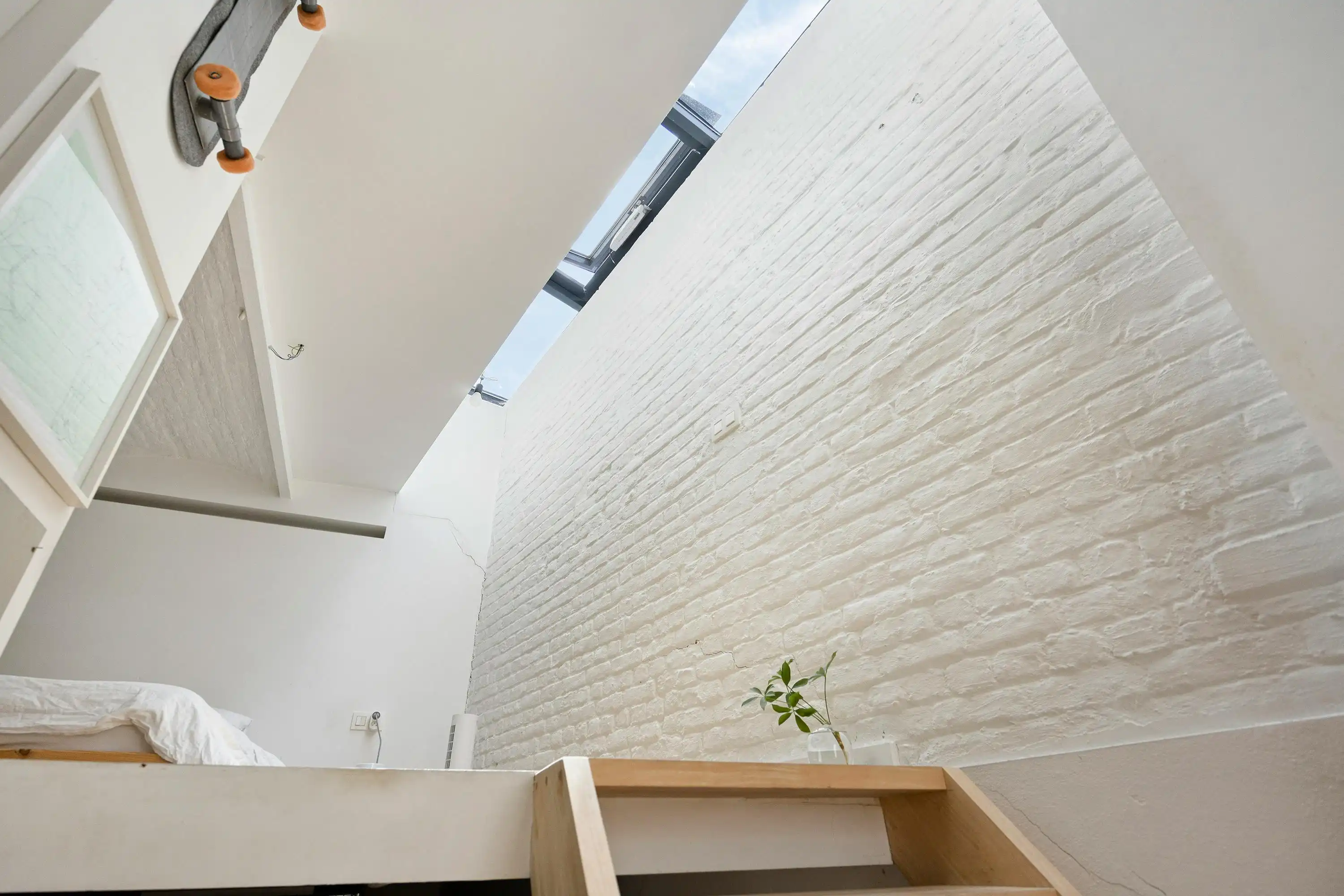 Stijlvolle studio van 78 m² met uitgesproken loftgevoel foto 13