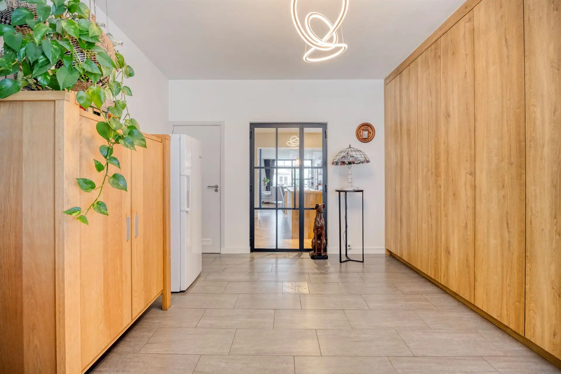 Instapklare woning met 2 slpk's, zonnige tuin en EPC B! foto 2